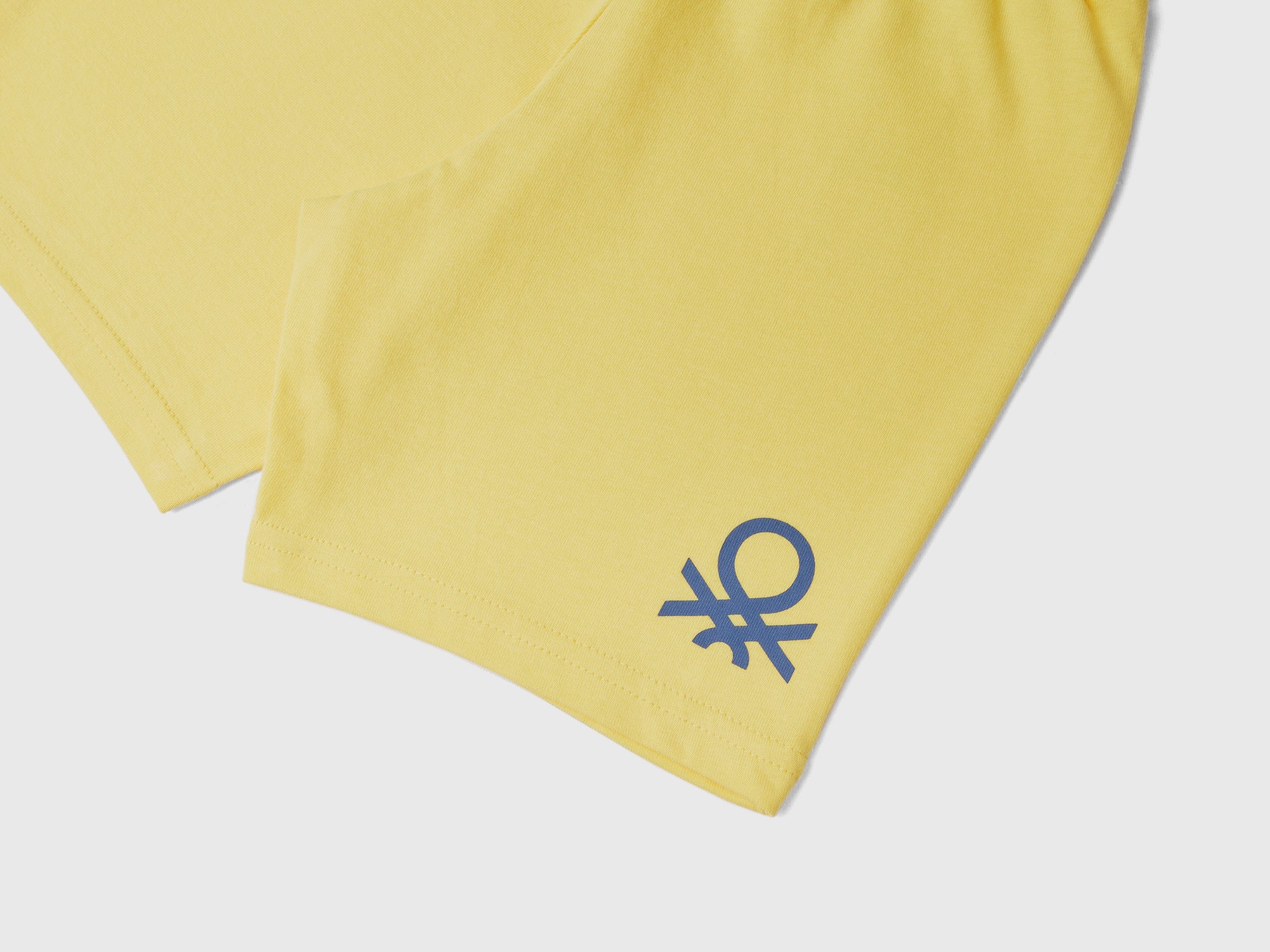 يونايتد كولورز اوف بينيتون برمودا جيرسي سادة برباط أطفالي