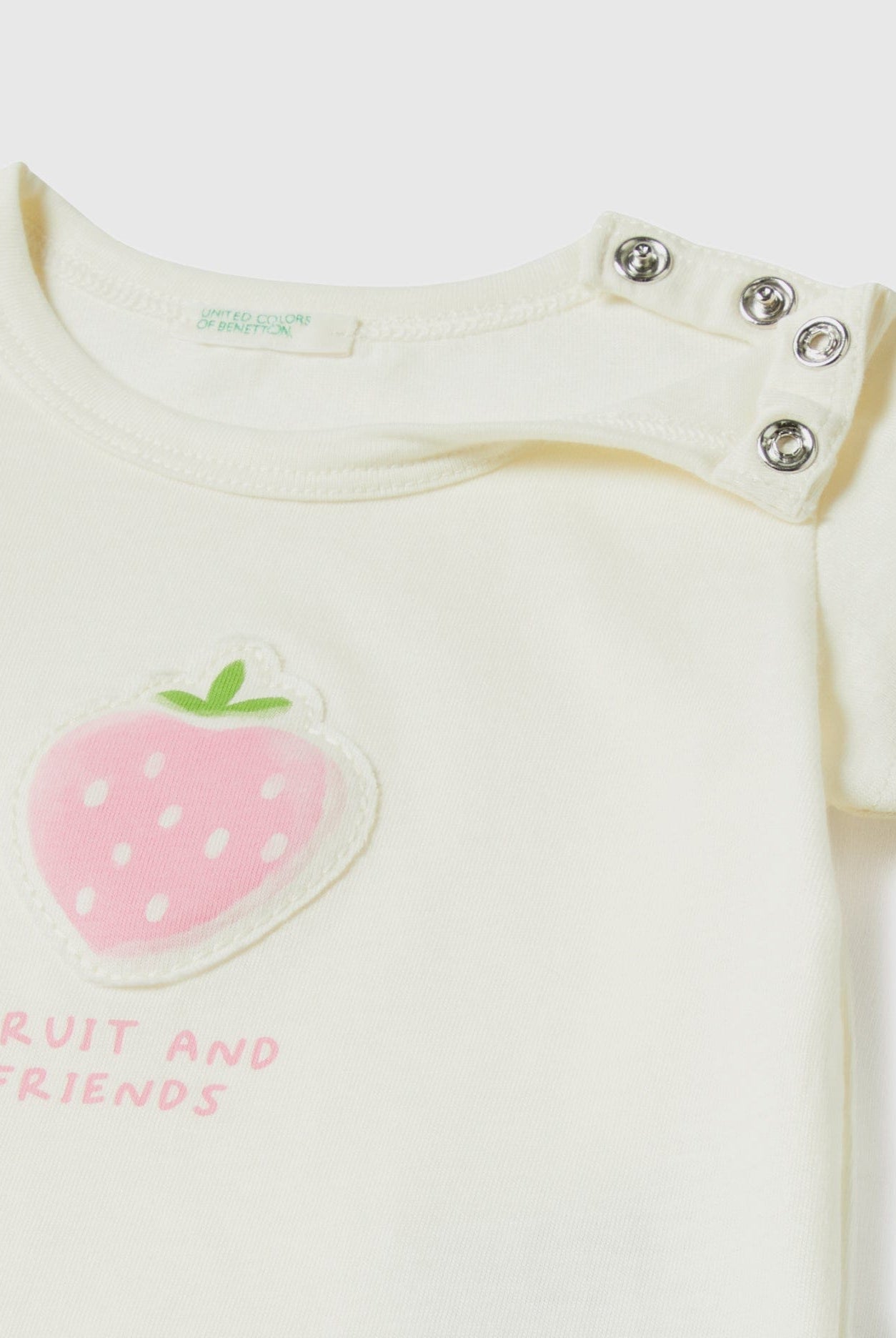 يونايتد كولورز اوف بينيتون تيشيرت برقعة وطباعة أمامية كم قصير رضع أطفال