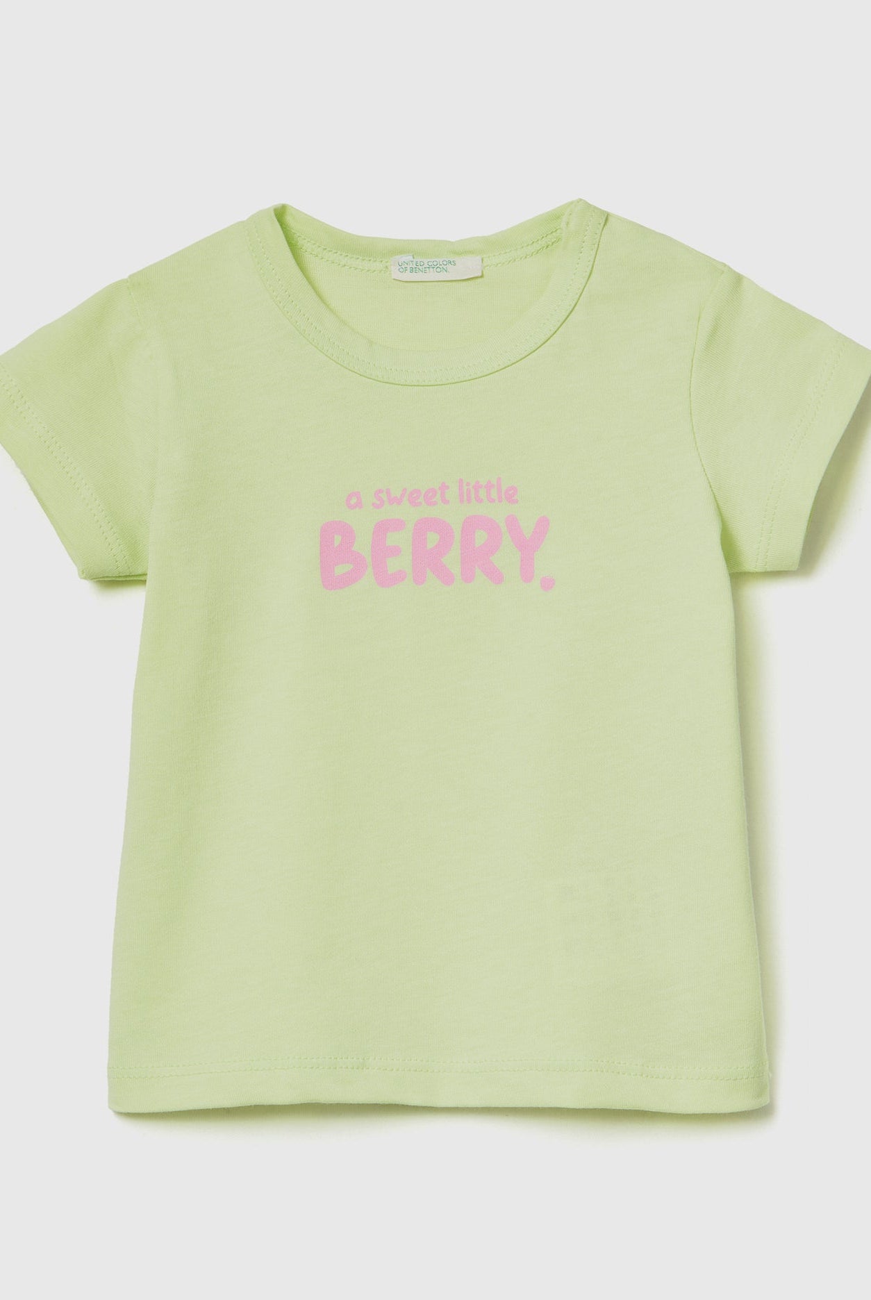يونايتد كولورز اوف بينيتون تيشيرت رضع قطن عضوي بطبعة عالصدر