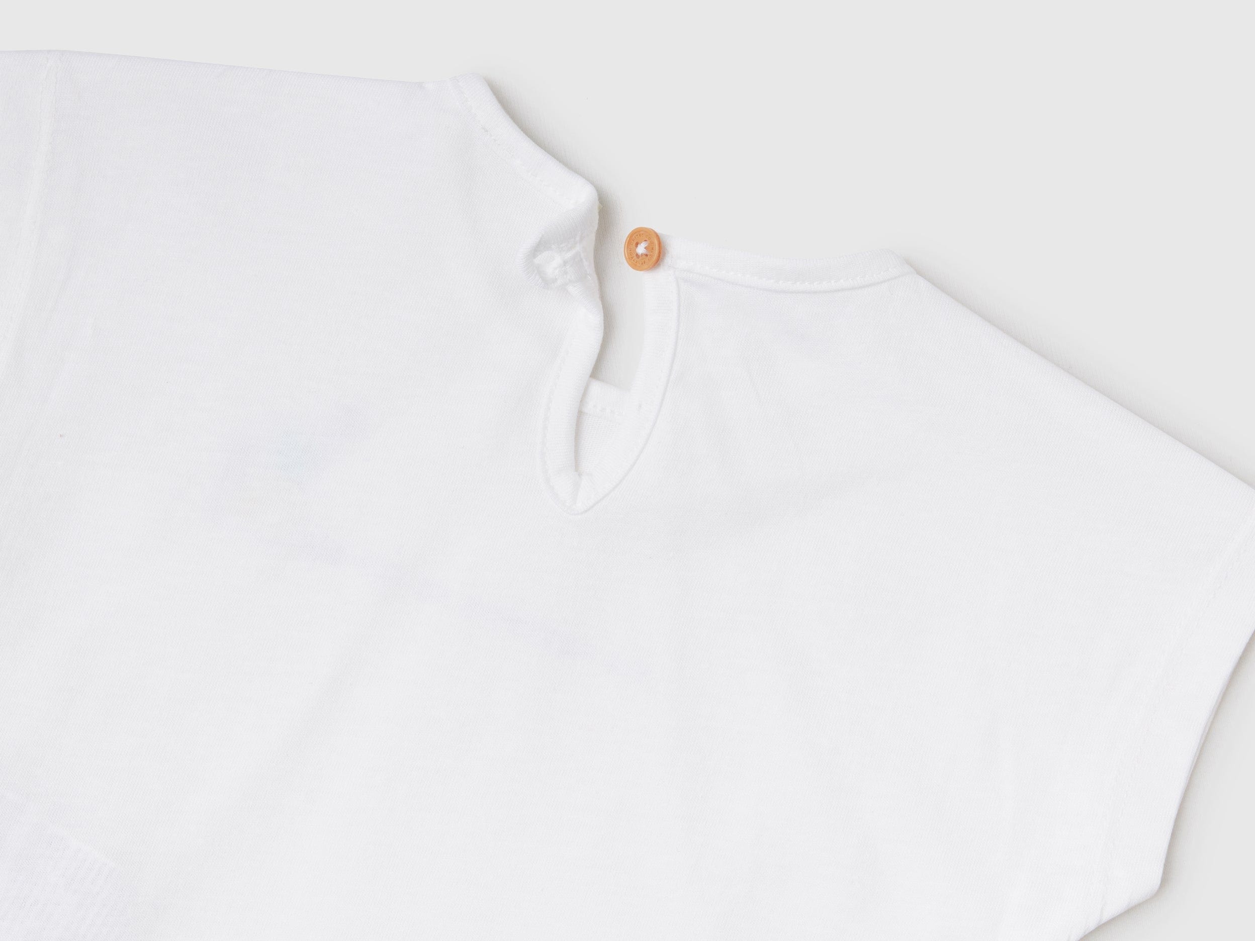 يونايتد كولورز اوف بينيتون تيشيرت من القطن العضوي بطبعة رضع أطفال