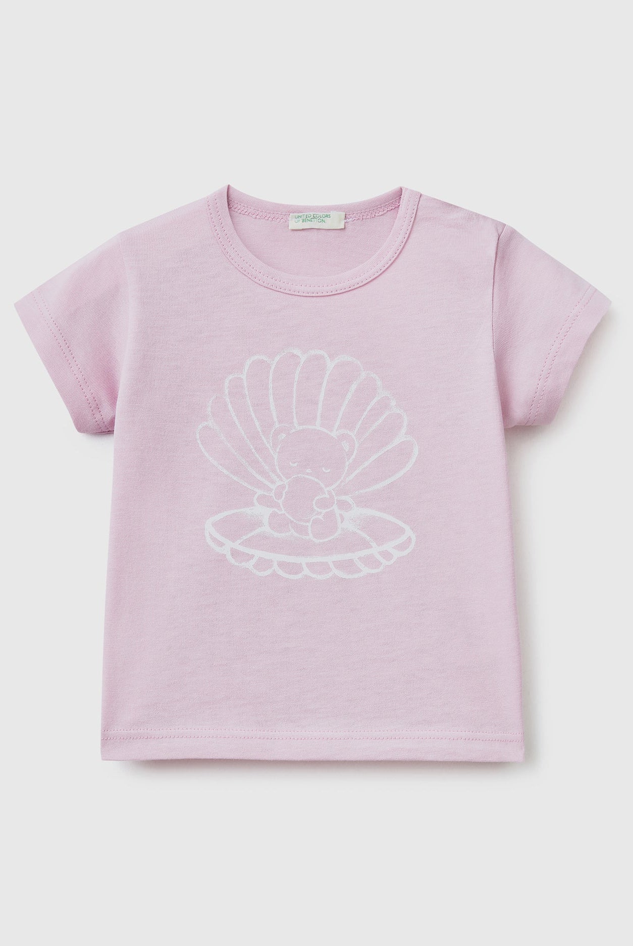 يونايتد كولورز اوف بينيتون تي شيرت قطن أطفال بطبعة سيارة