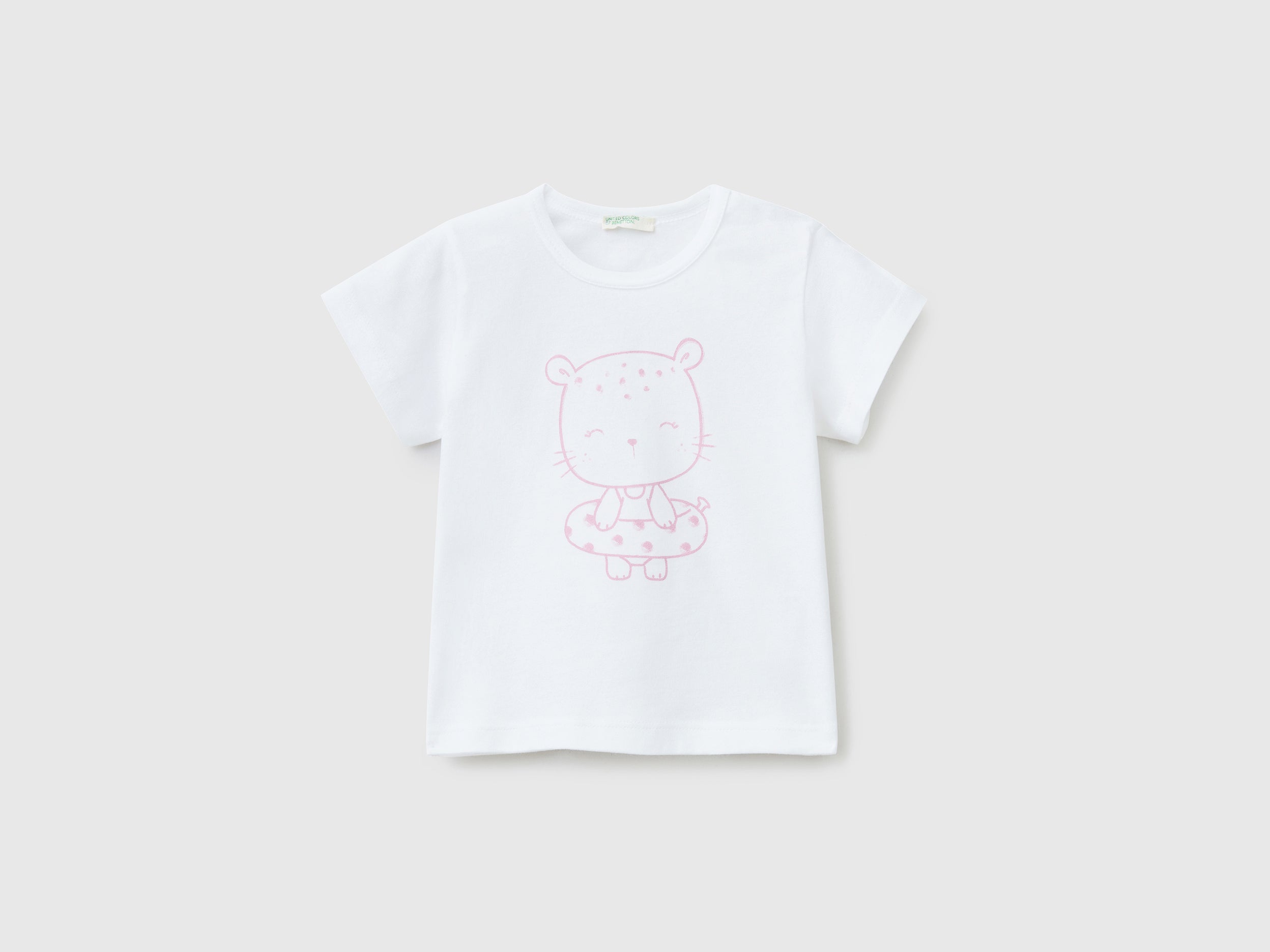 يونايتد كولورز اوف بينيتون تي شيرت قطن أطفال بطبعة سيارة