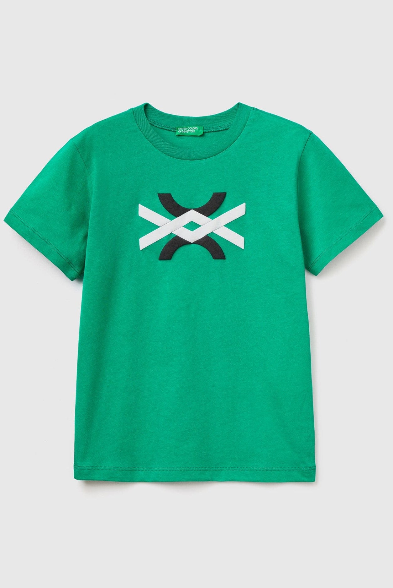 يونايتد كولورز اوف بينيتون تي شيرت بشعار من القطن العضوي بنسبة 100% نص كم أطفالي