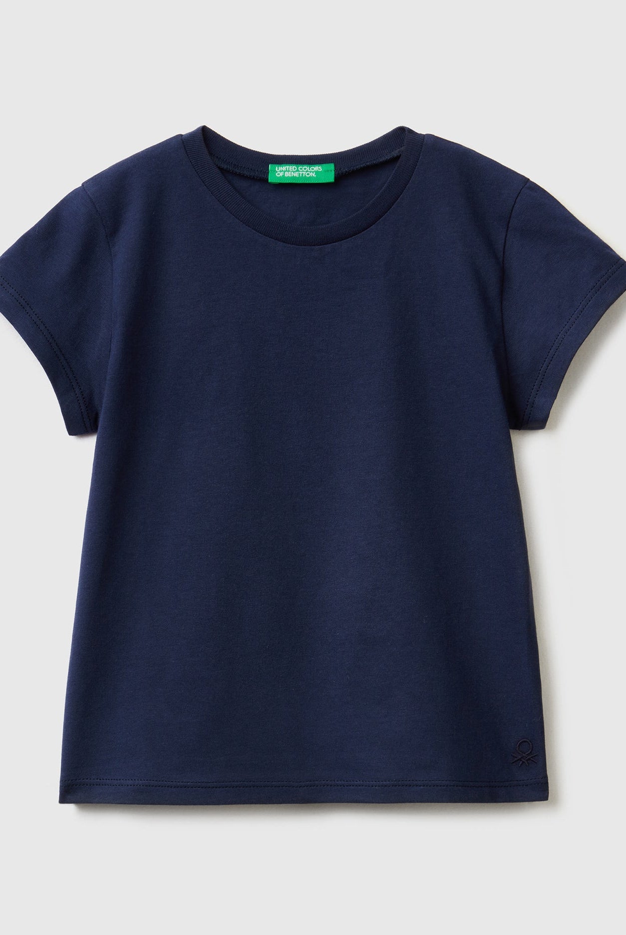 يونايتد كولورز اوف بينيتون تيشيرت قطن عضوي 100% سادة نص كم بناتي