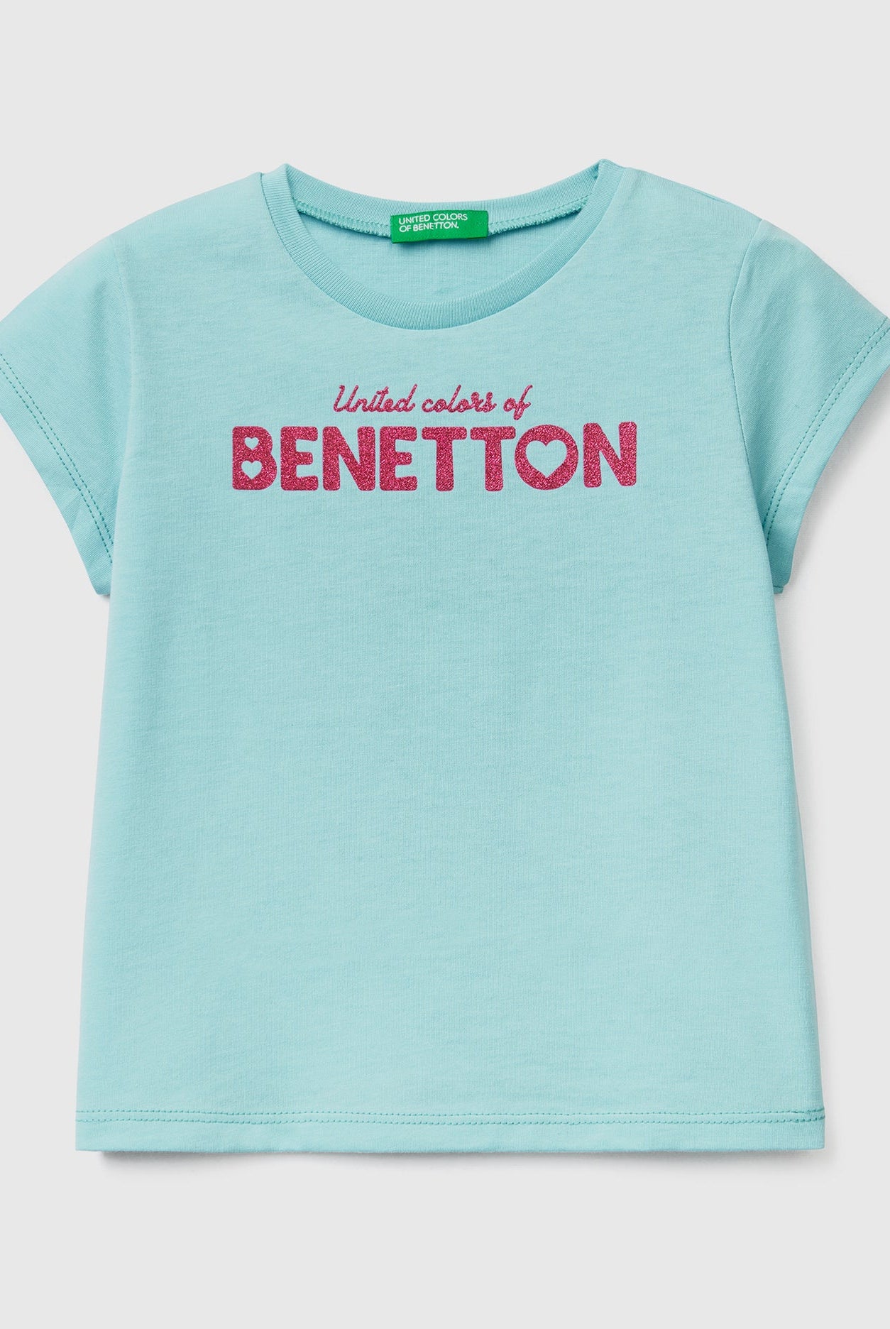 يونايتد كولورز اوف بينيتون تيشيرت قطن عضوي بطبعة بناتي