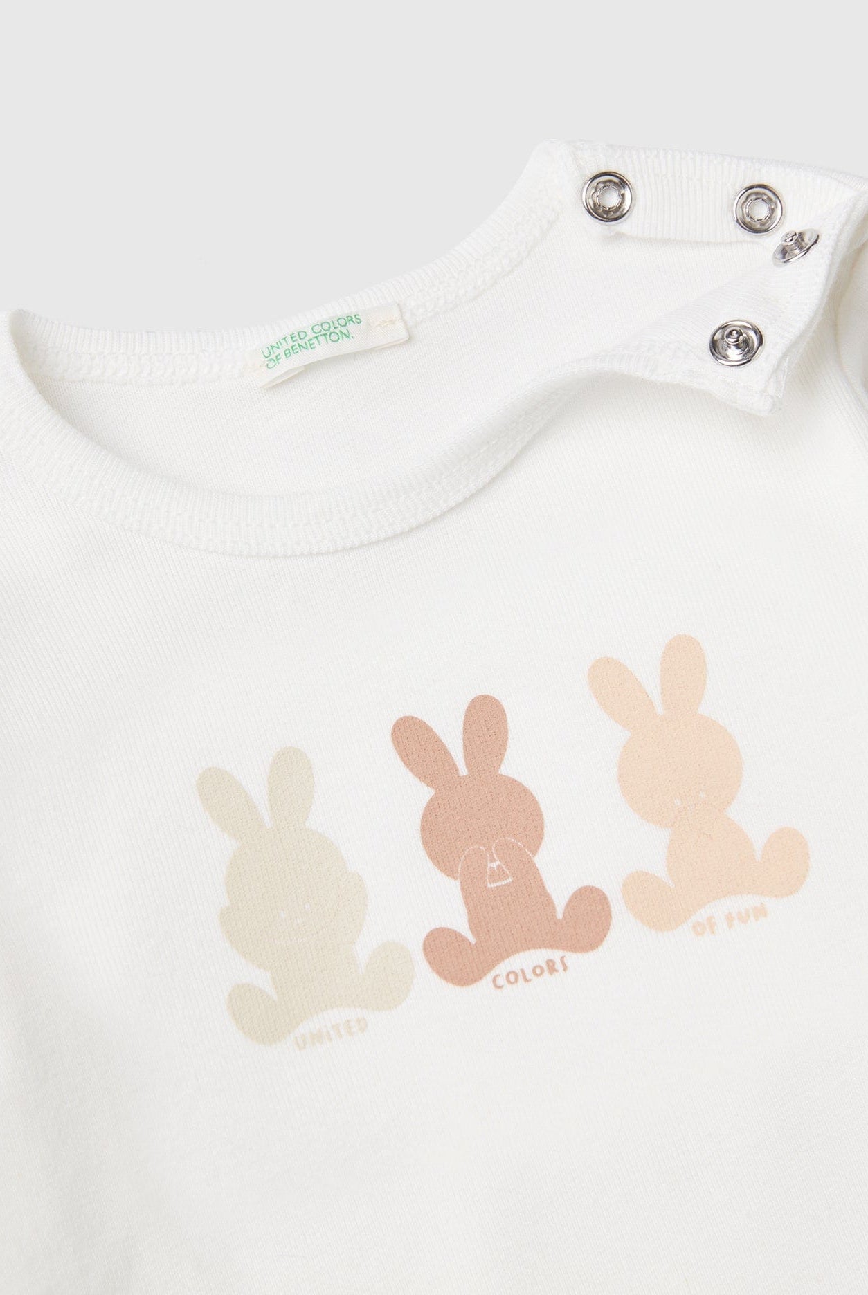 يونايتد كولورز اوف بينيتون تيشيرت قطن عضوي 100% بأكمام طويلة رضع أطفالي