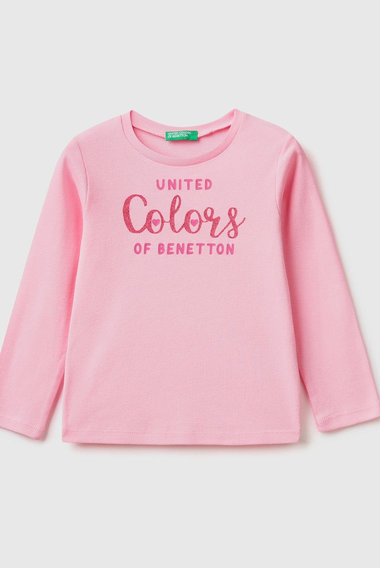 يونايتد كولورز اوف بينيتون تيشيرت بناتي بأكمام طويلة وطباعة عالصدر