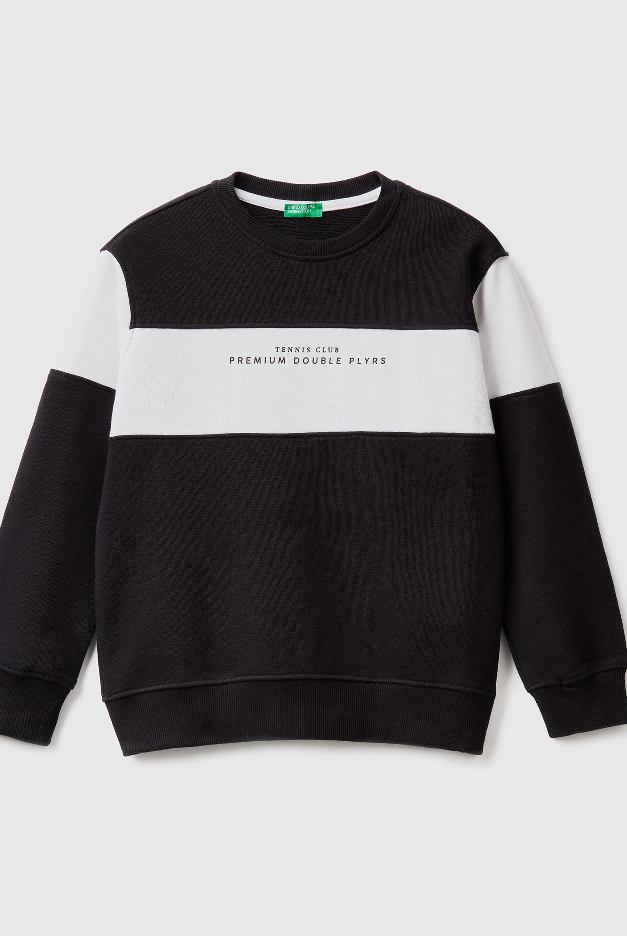 يونايتد كولورز اوف بينيتون سويت شيرت بألوان متباينة مع طباعة أطفالي