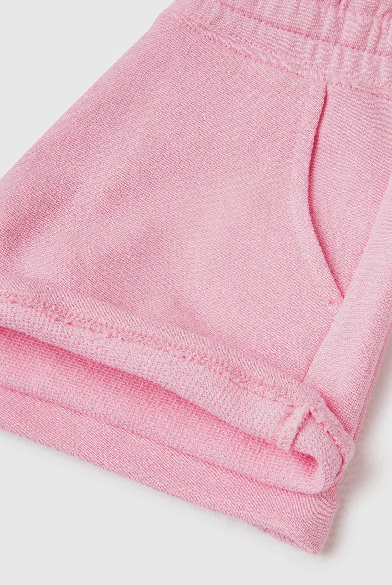 يونايتد كولورز اوف بينيتون شورت بناتي مصنوع من القطن بنسبة 100%