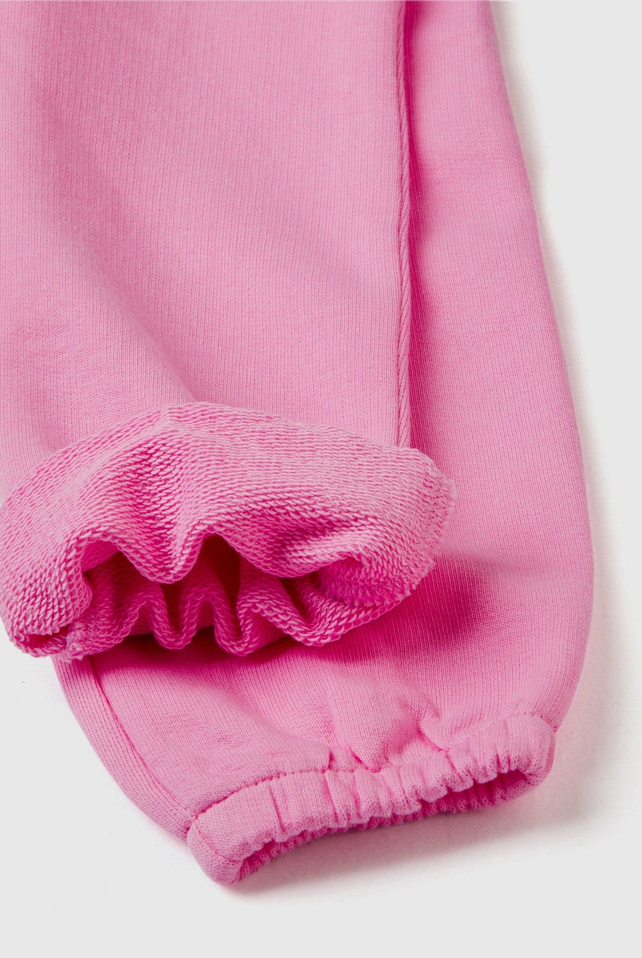 يونايتد كولورز اوف بينيتون سويت بانتس بجيب على شكل قلب برباط ملون بناتي