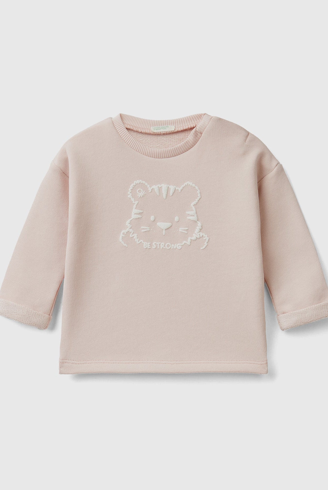 يونايتد كولورز اوف بينيتون سويت شيرت ناعم من القطن العضوي مع طباعة رضع أطفالي