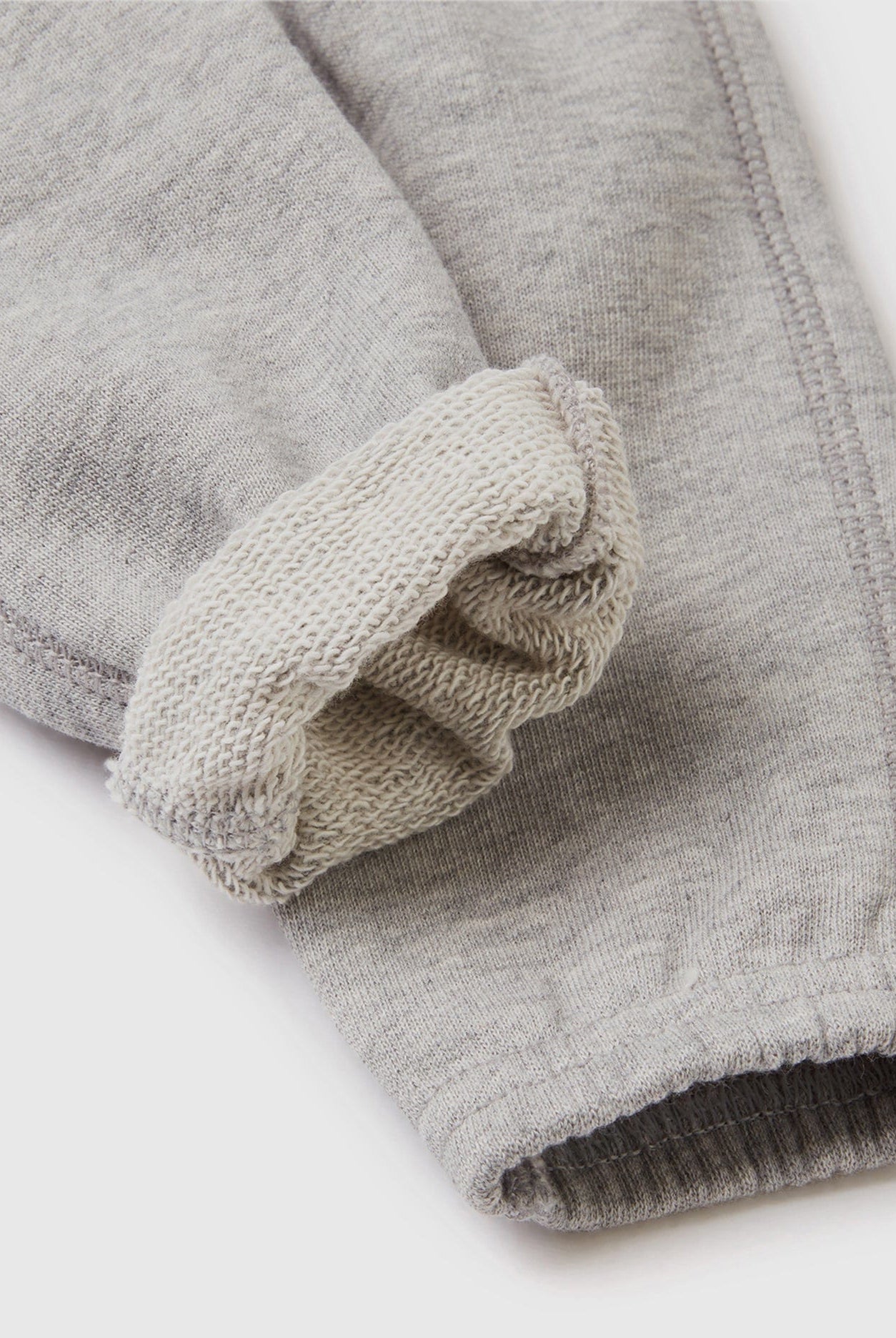 يونايتد كولورز اوف بينيتون بنطلون رياضي ناعم مطرز رضع أطفالي