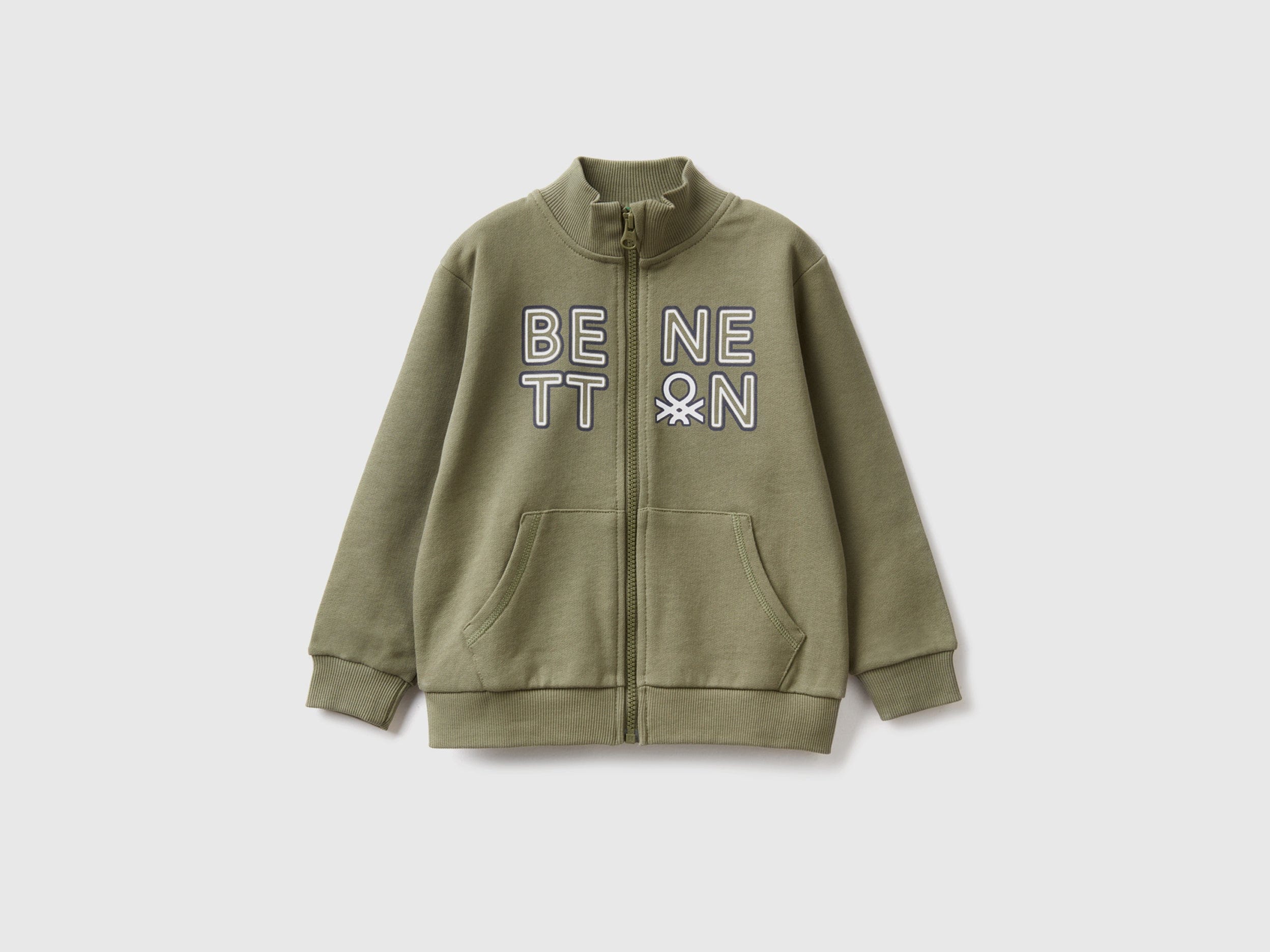 ูููุงูุชุฏ ููููุฑุฒ ุงูู ุจูููุชูู ุณููุช ุดูุฑุช ูุทู ูู
ุทููู ุฃุทูุงูู