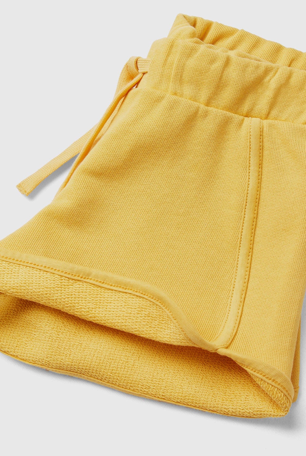 يونايتد كولورز اوف بينيتون شورت قطن عضوي 100% سادة برباط لون موحد بناتي