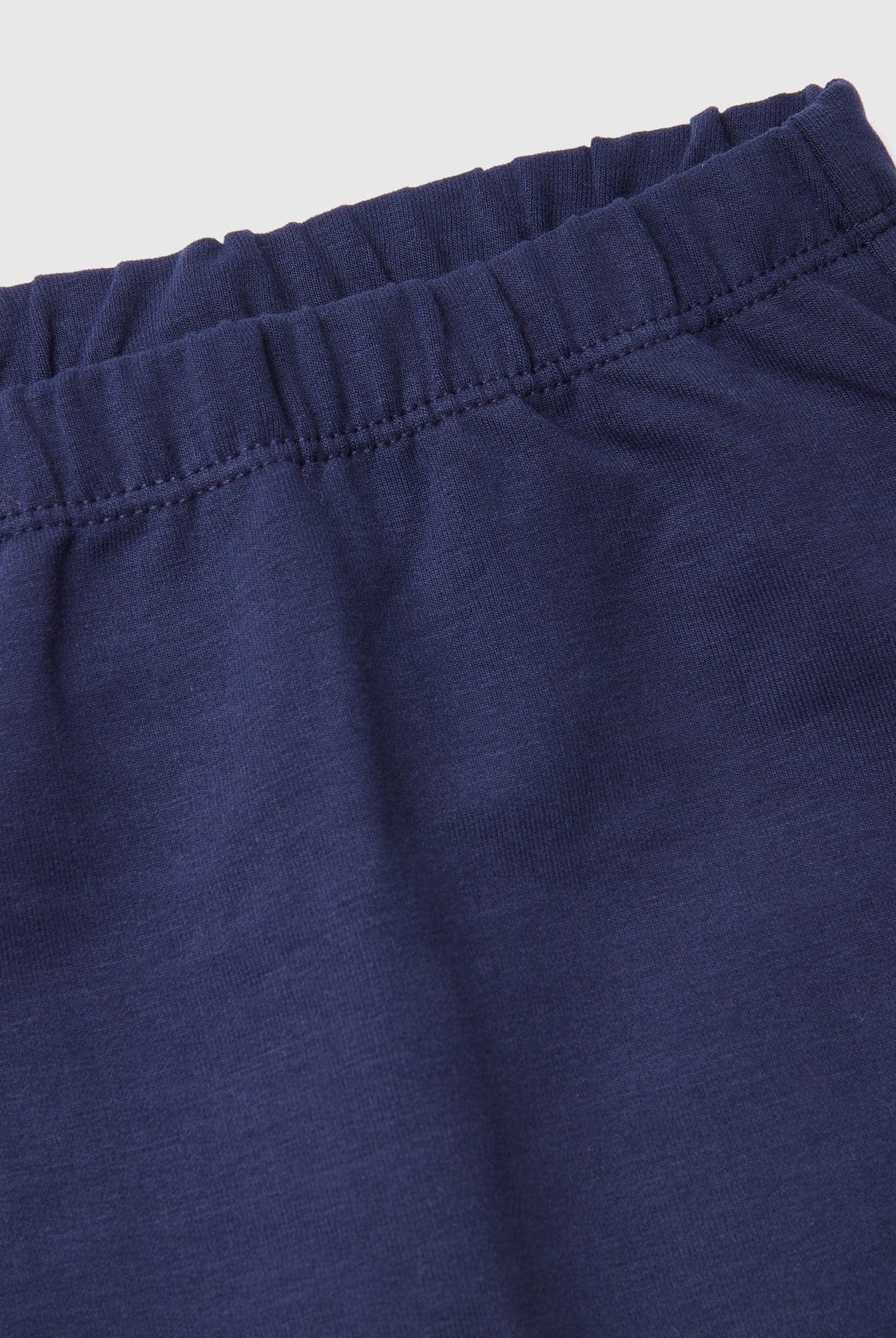 يونايتد كولورز اوف بينيتون طقم رضع خفيف ذات شعار