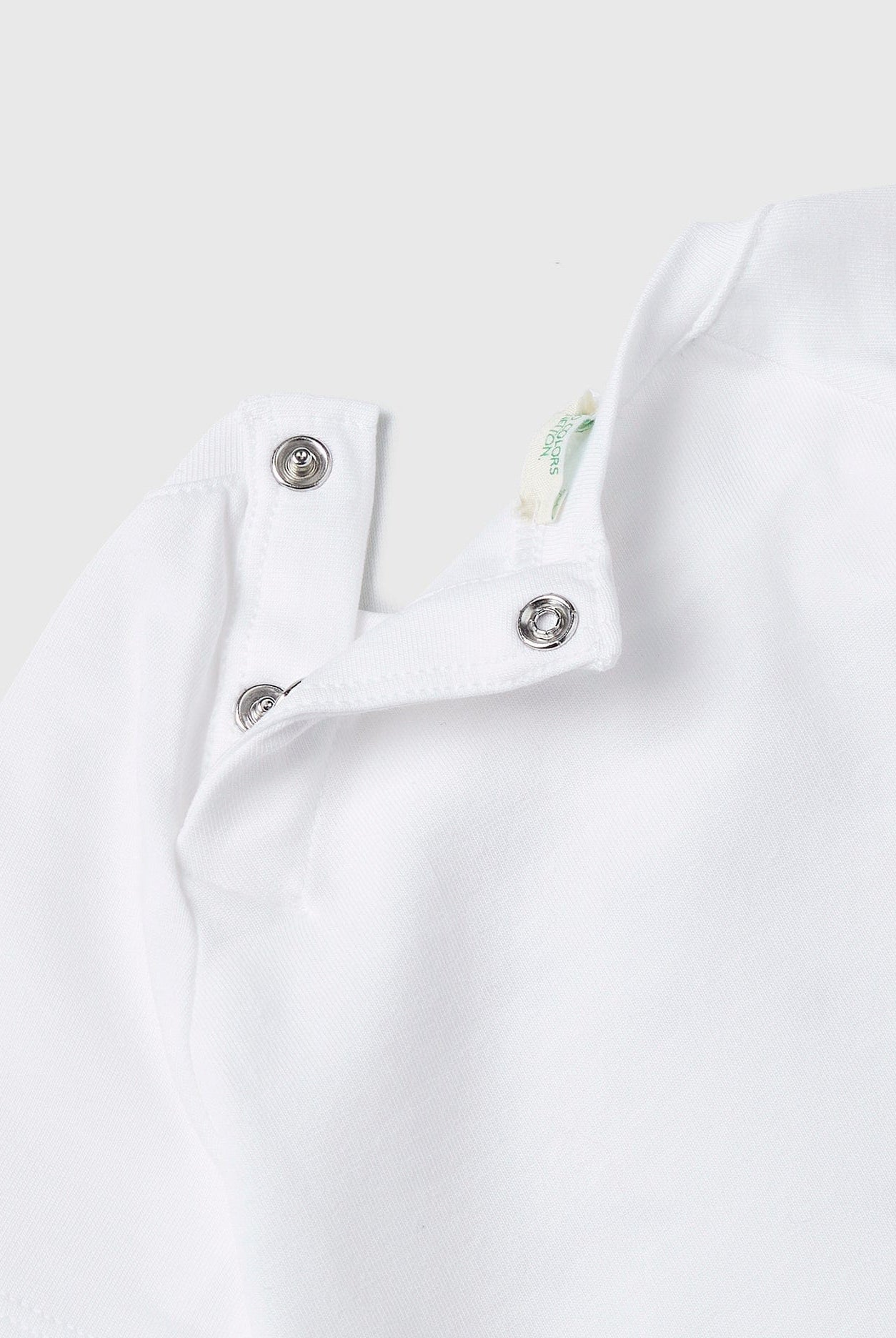 يونايتد كولورز اوف بينيتون بودي سوت أطفال نص كم بطبعة على الصدر