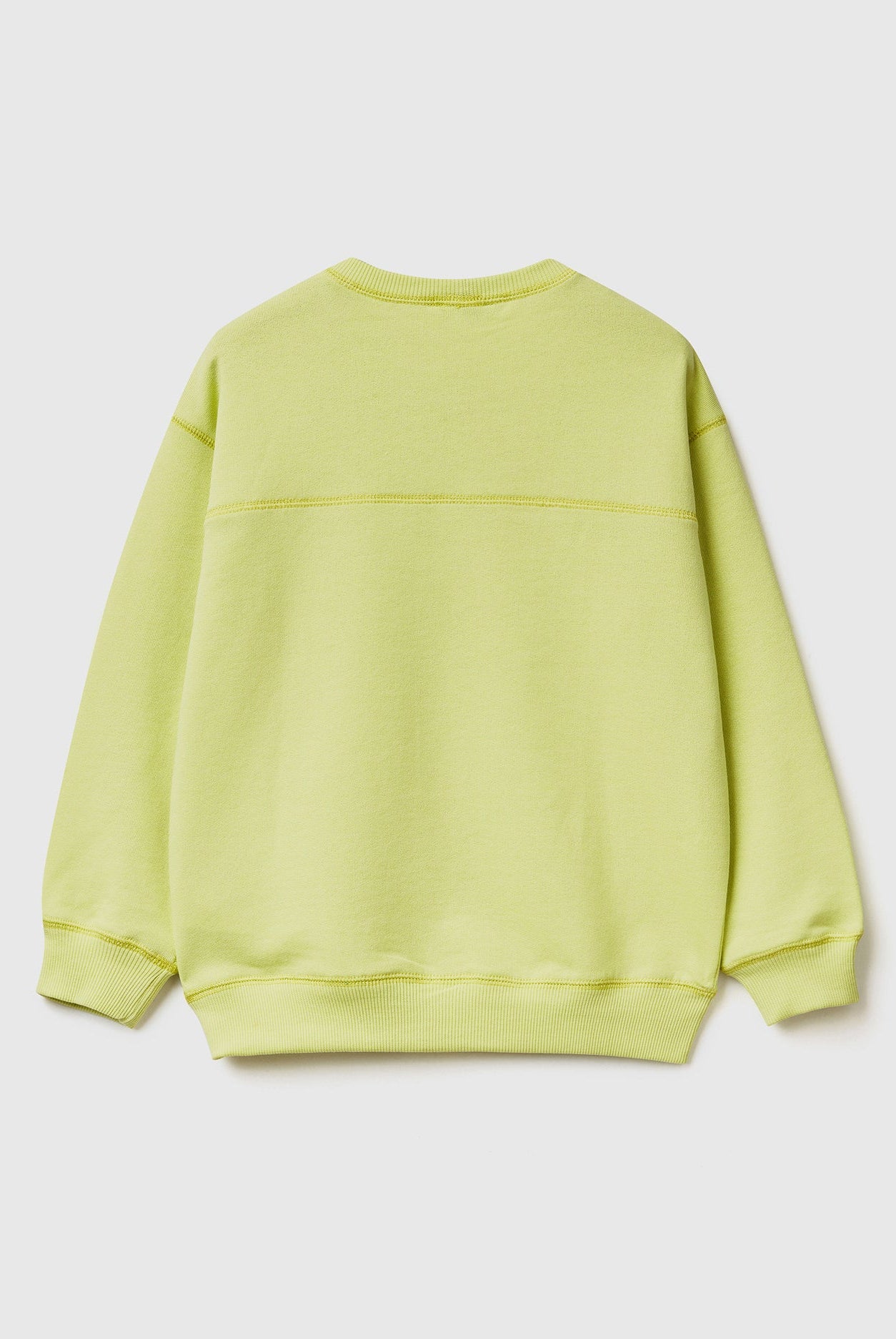 يونايتد كولورز اوف بينيتون بلوفر اطفالي من القماش بتطريز عالصدر