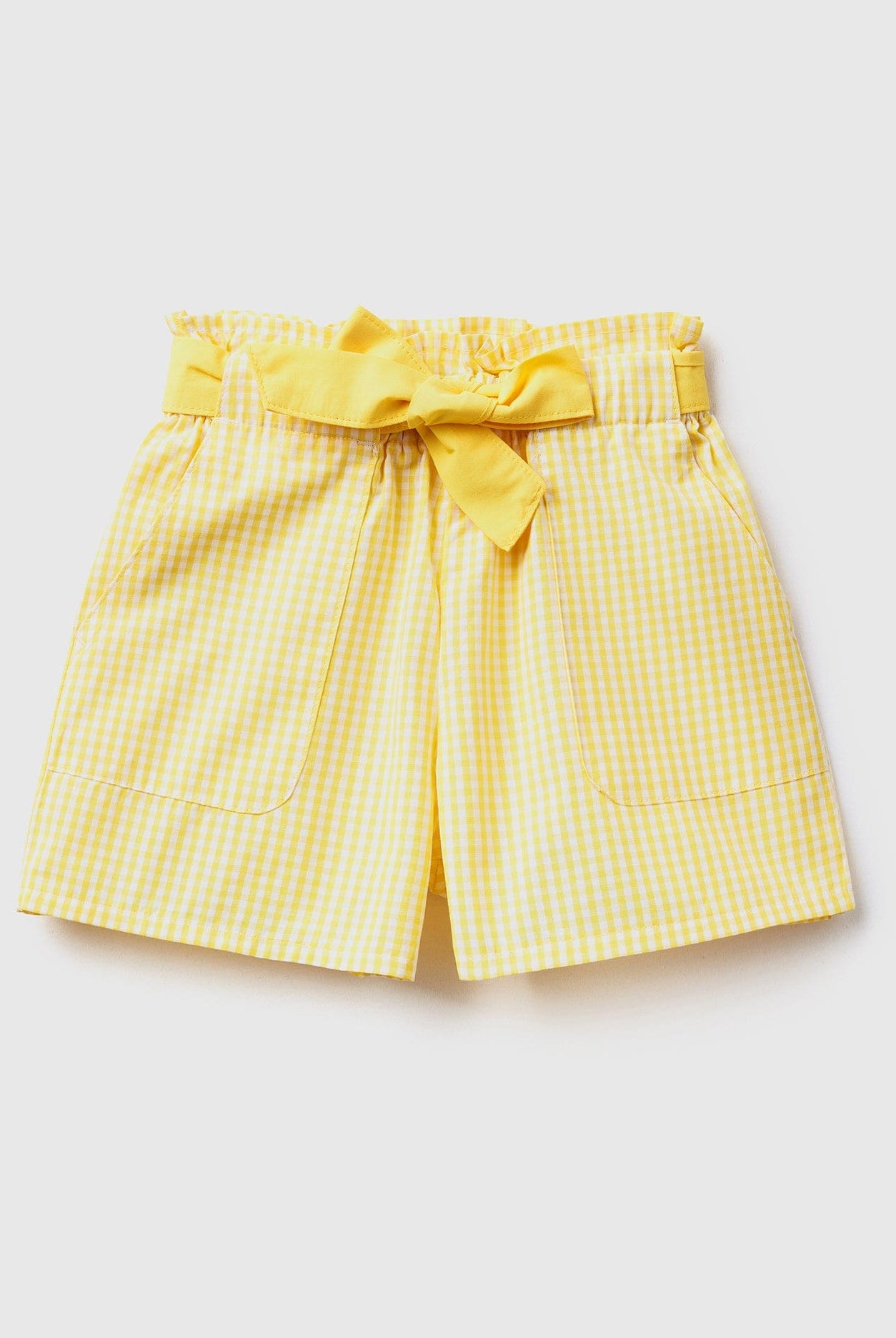 يونايتد كولورز اوف بينيتون بيرمودا فيشي مع حزام ستان بناتي