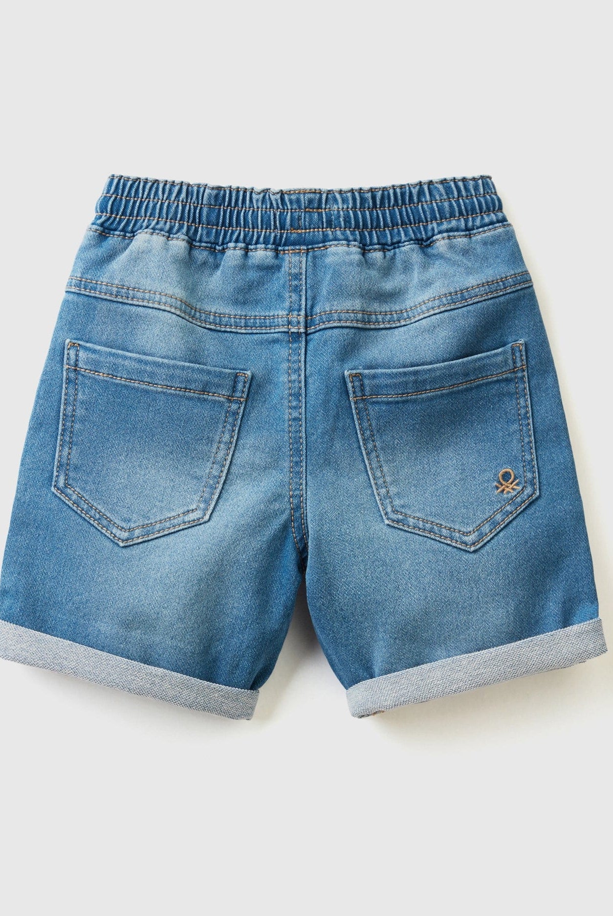 يونايتد كولورز اوف بينيتون شورت جينز مطاطي ولادي