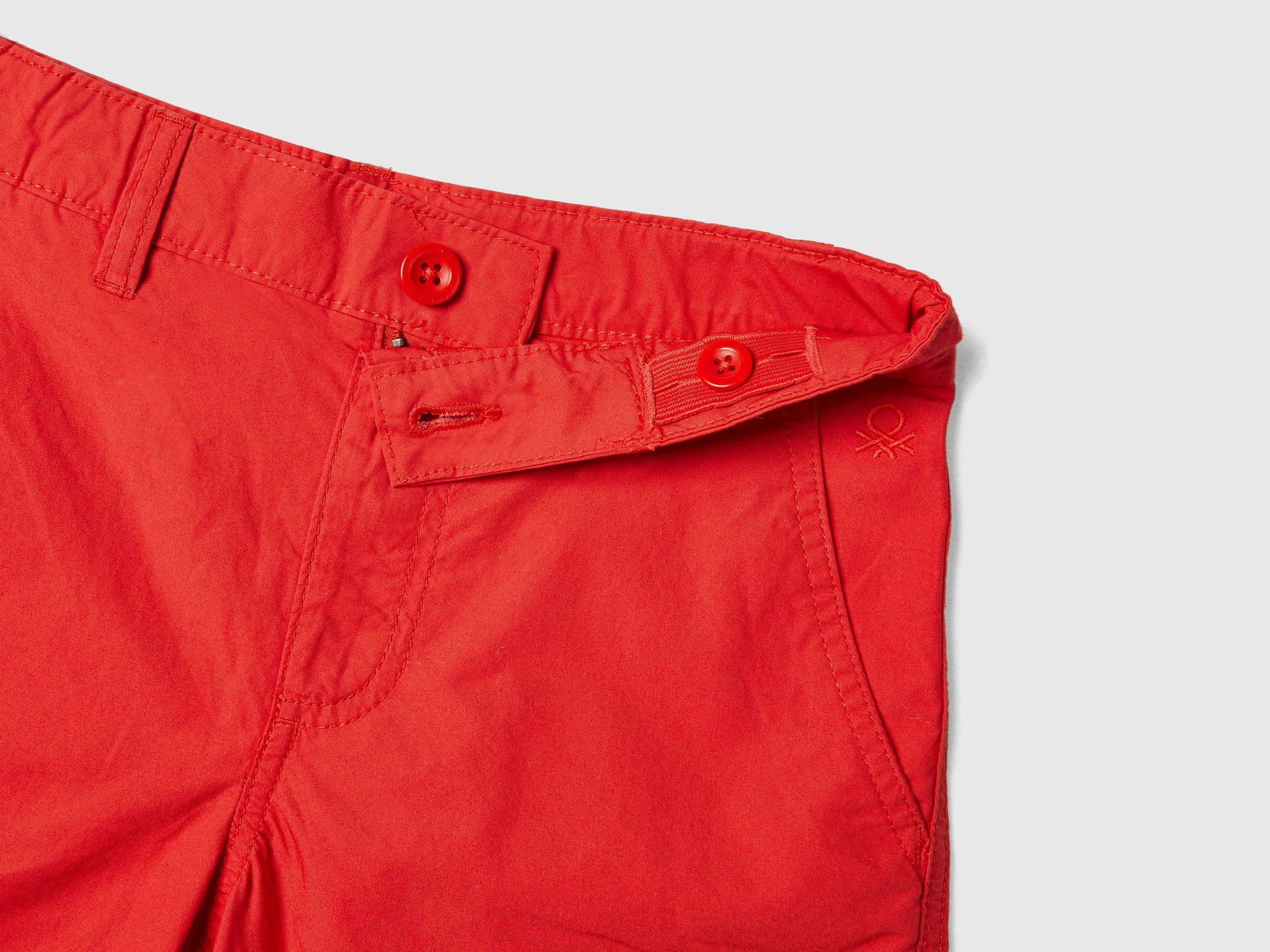 يونايتد كولورز اوف بينيتون برمودا قطن خالص أطفالي