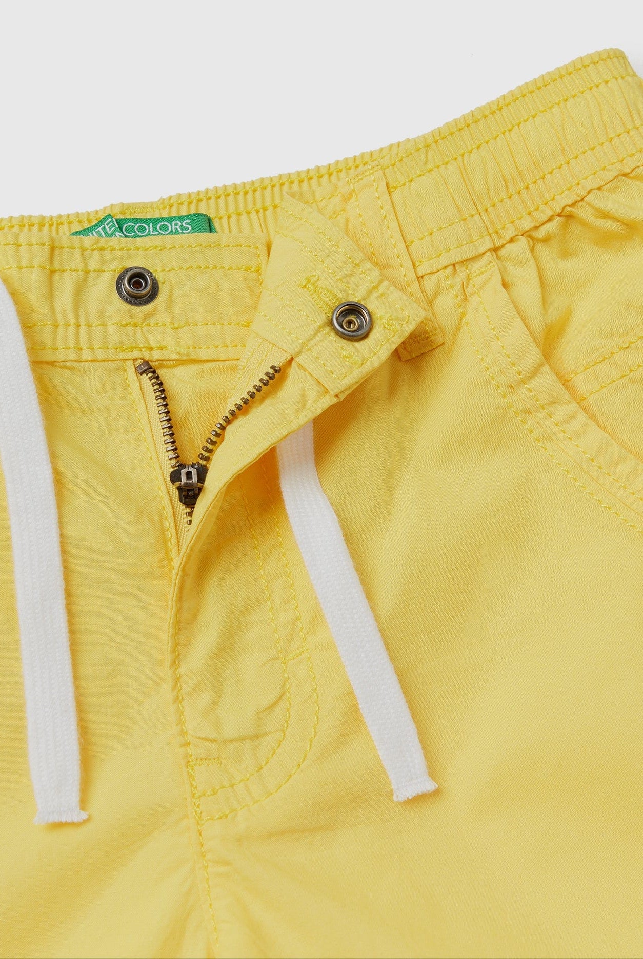 يونايتد كولورز اوف بينيتون شورت قطن 100% أطفالي