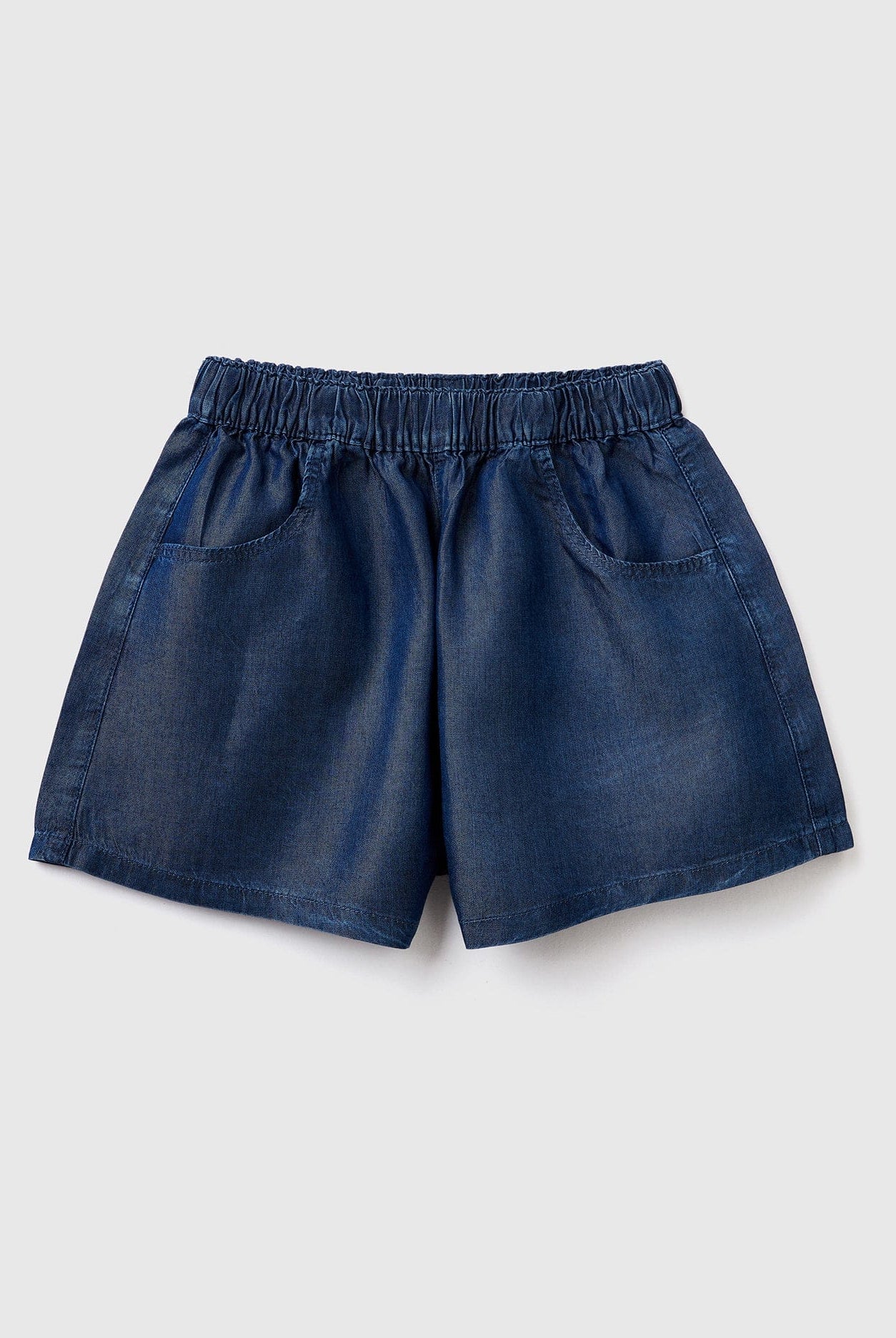 يونايتد كولورز اوف بينيتون شورت اطفالي من الدنيم الخفيف