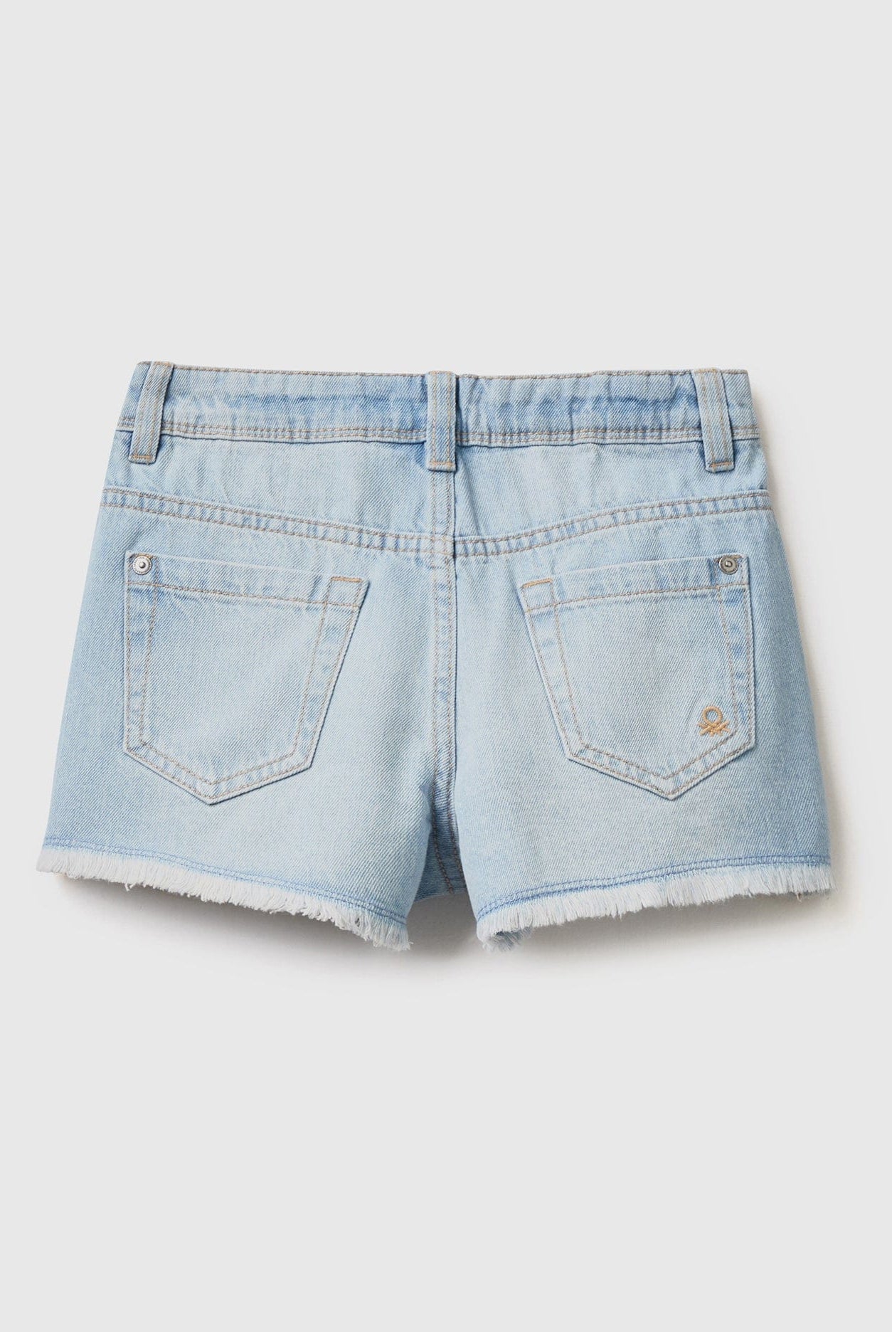 يونايتد كولورز اوف بينيتون شورت جينز اطفالي مقطع