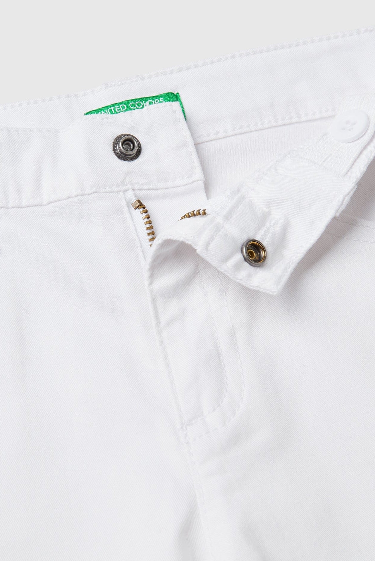 يونايتد كولورز اوف بينيتون بنطلون ضيق اولادي بخمسة جيوب