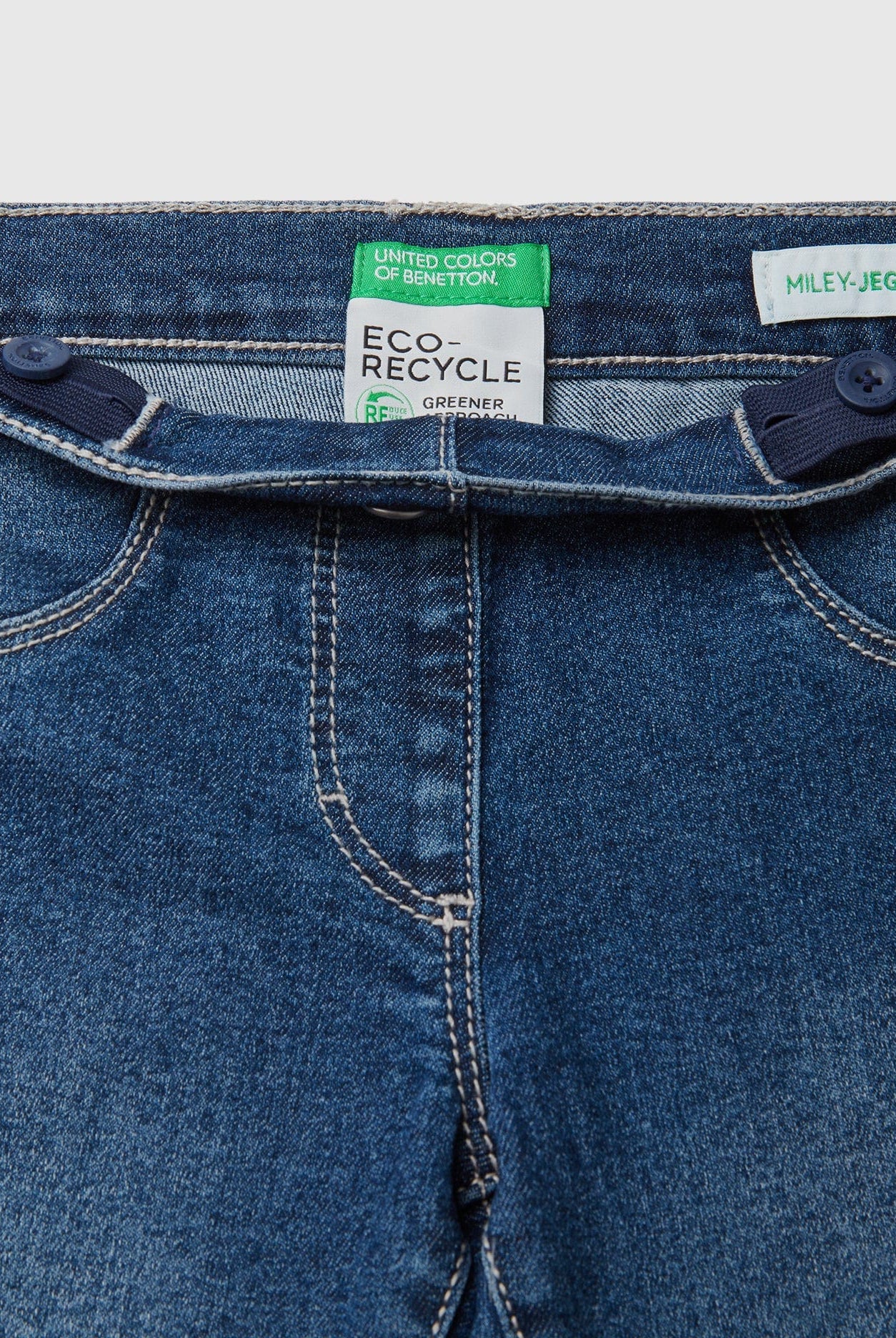 يونايتد كولورز اوف بينيتون بنطلون جينر بناتي صديق للبيئة من مزيج القطن المطاطي