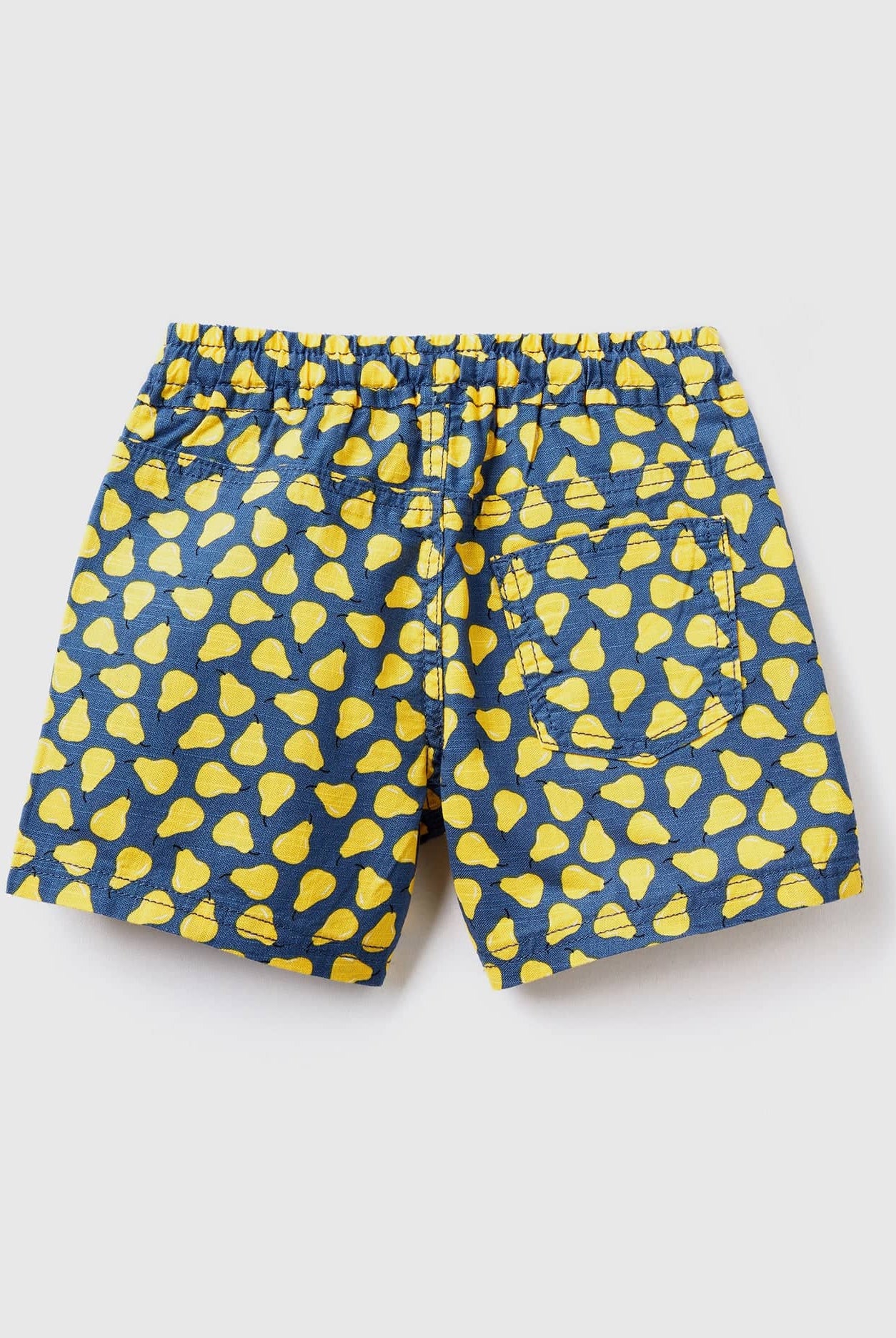 يونايتد كولورز اوف بينيتون شورت بناتي بنقشة مطبوعة