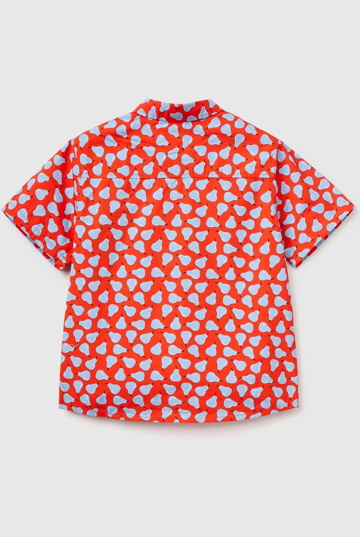 يونايتد كولورز اوف بينيتون قميص اطفالي بنقشة الكمثرى