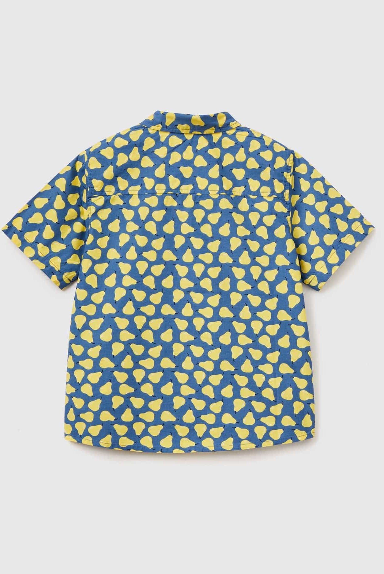 يونايتد كولورز اوف بينيتون قميص اطفالي بنقشة الكمثرى