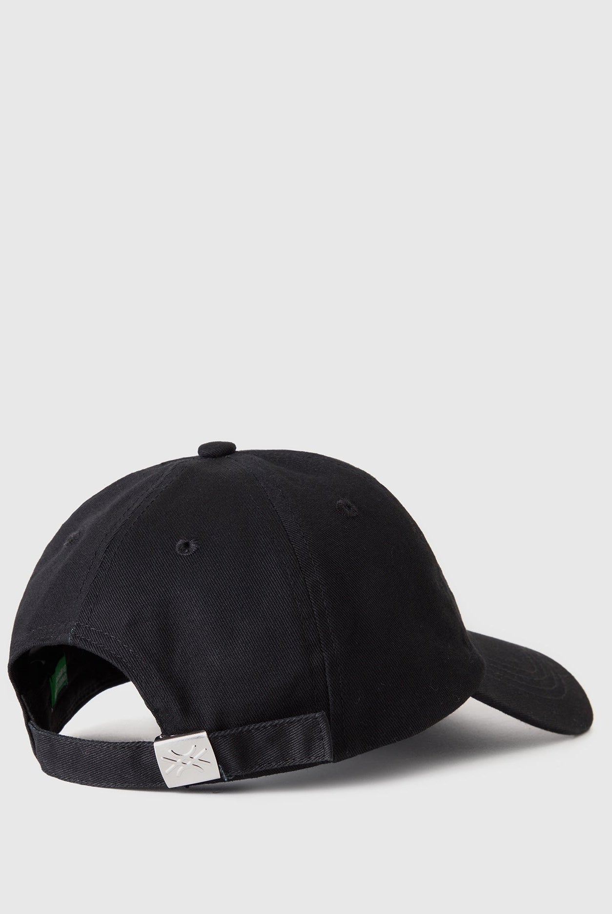 يونايتد كولورز اوف بينيتون كاب بيسبول بشعار أطفالي