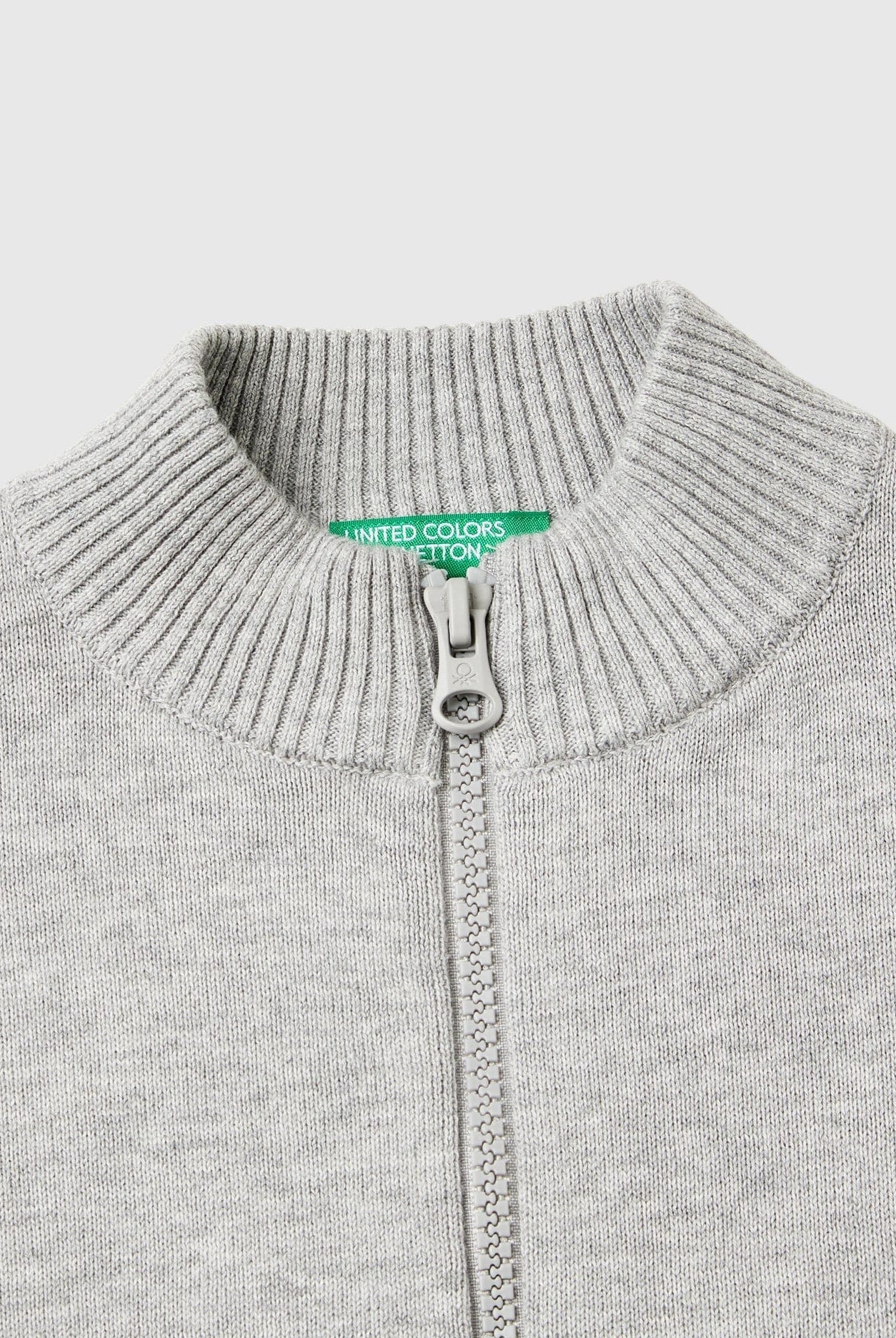 يونايتد كولورز اوف بينيتون كارديجان ولادي بسحاب وأكمام طويلة