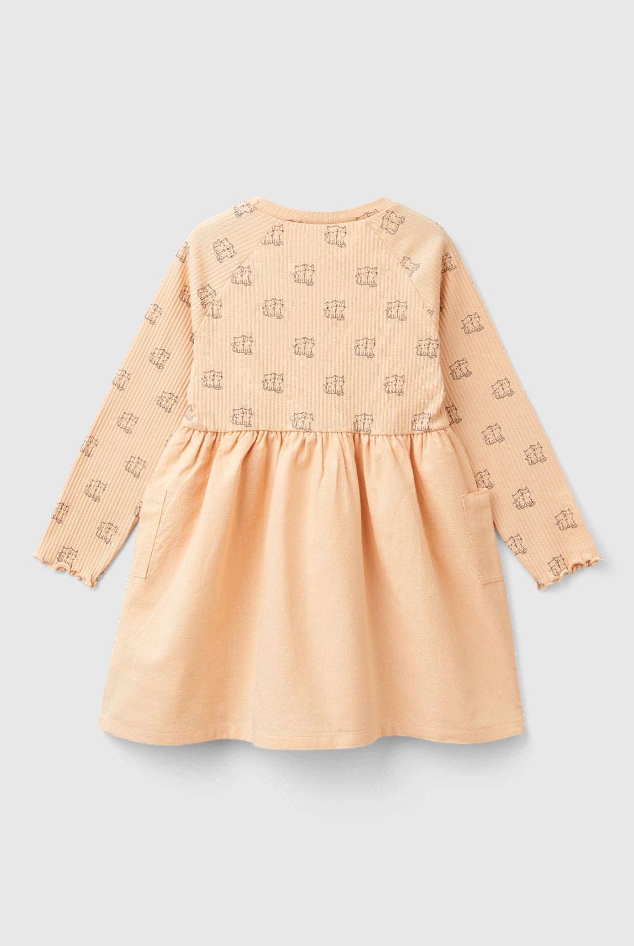 يونايتد كولورز اوف بينيتون فستان بناتي مبطن بطباعة مزخرفة ياقة دائرية وأكمام طويلة