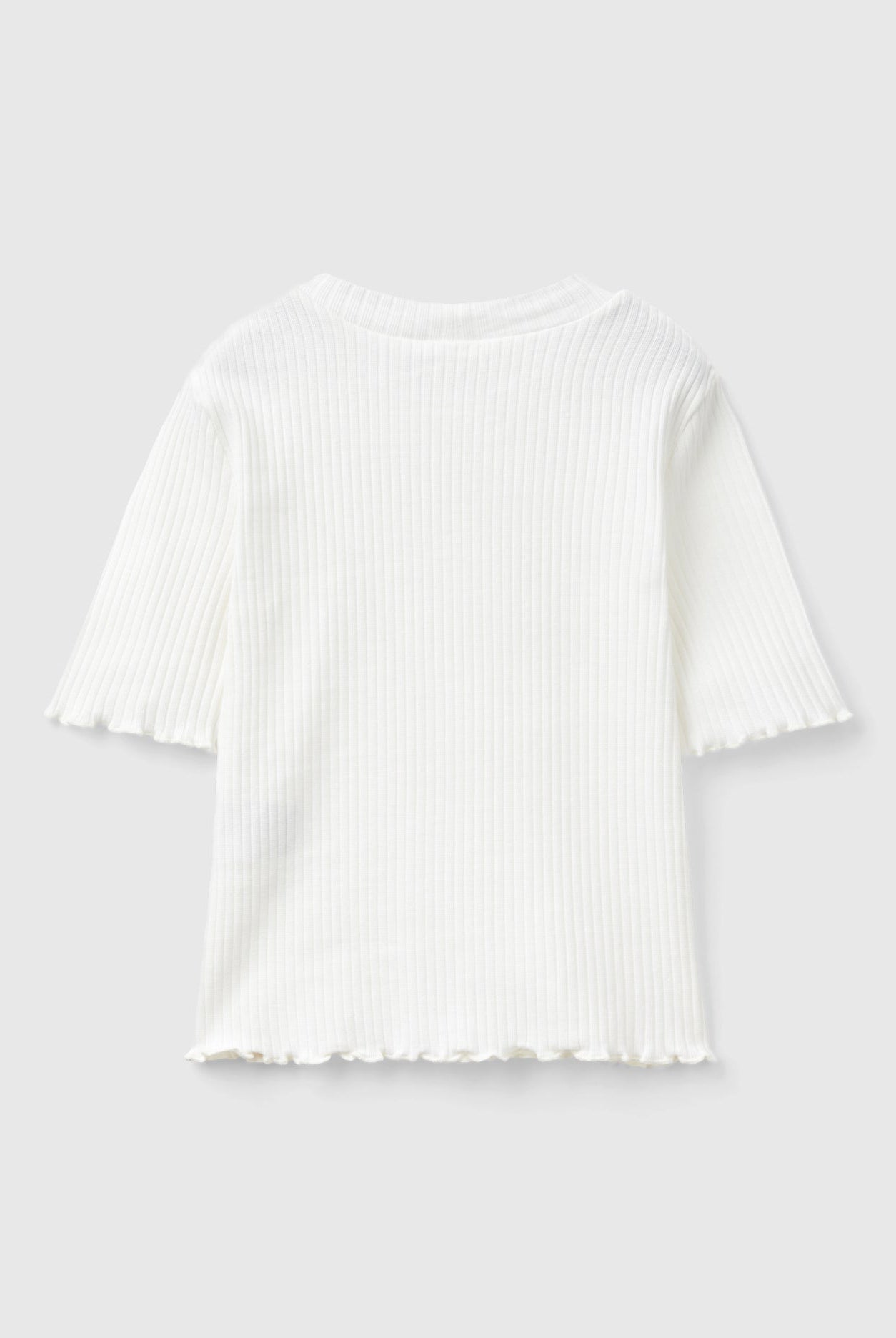 يونايتد كولورز اوف بينيتون تي شيرت بناتي بأكمام قصيرة ومضلعة وبياقة دائرية