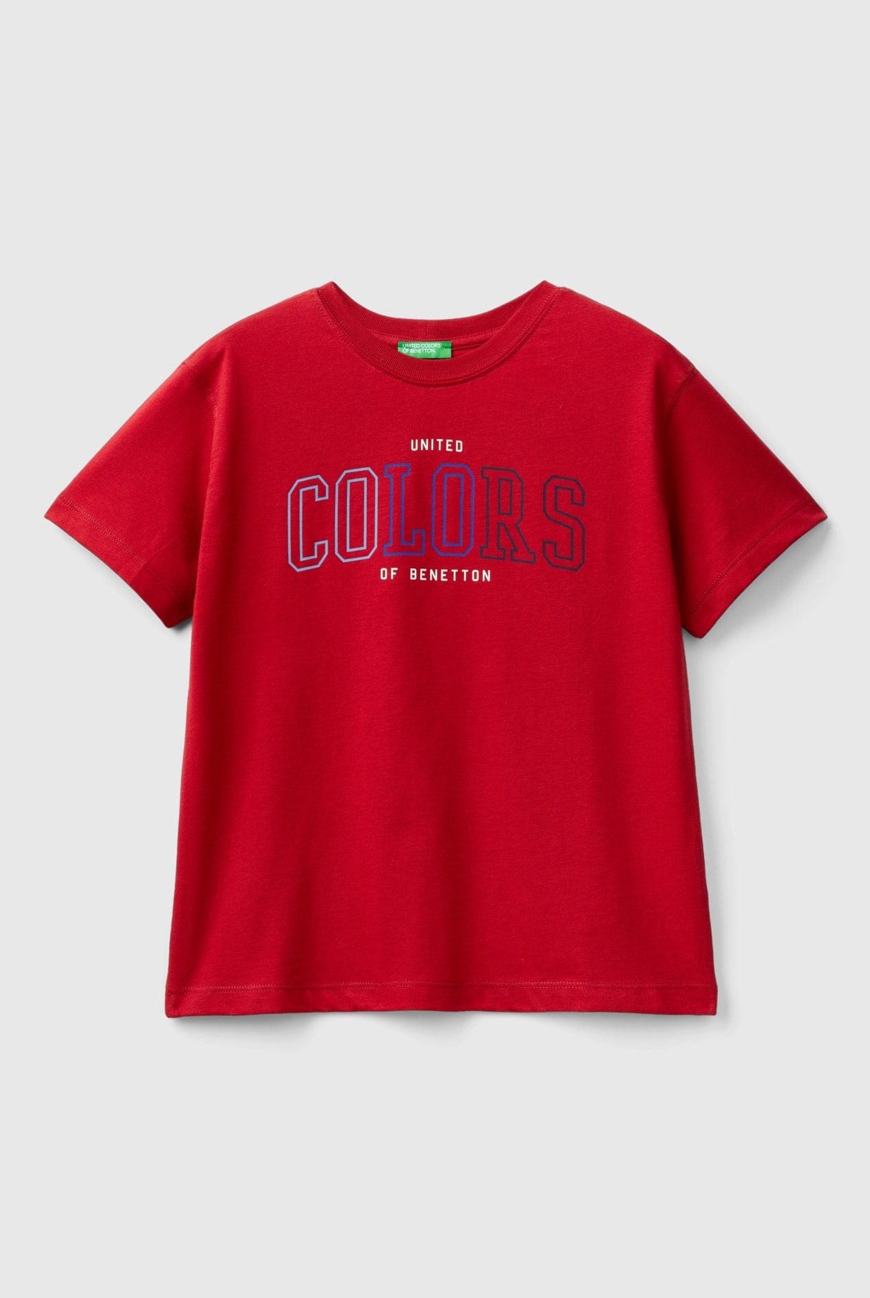 يونايتد كولورز اوف بينيتون تي شيرت اولادي قصير الأكمام مزين بشعار ملون على الصدر