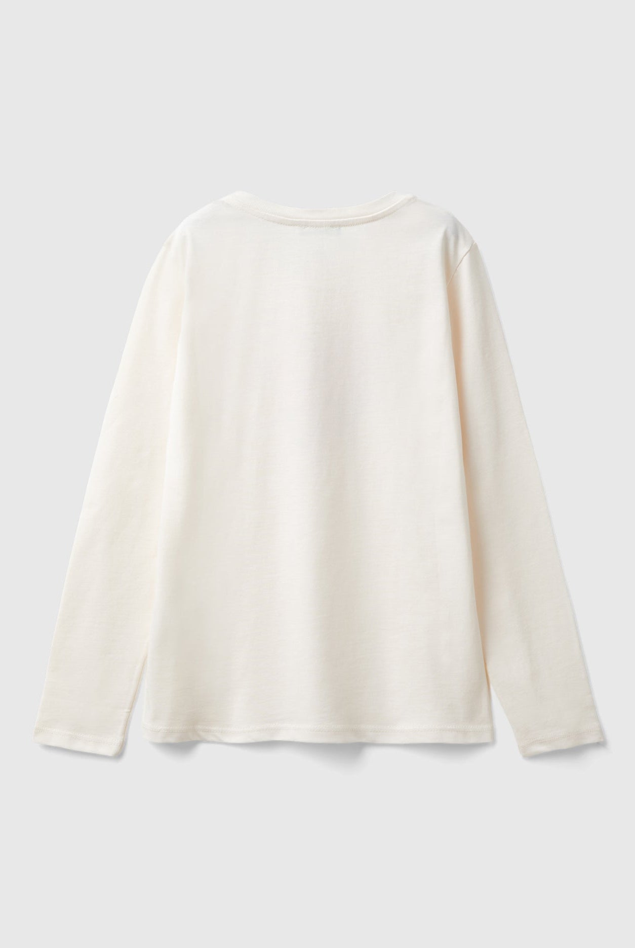 يونايتد كولورز اوف بينيتون تي شيرت بناتي بأكمام طويلة وياقة دائرية مزين بطباعة لامعة على الصدر