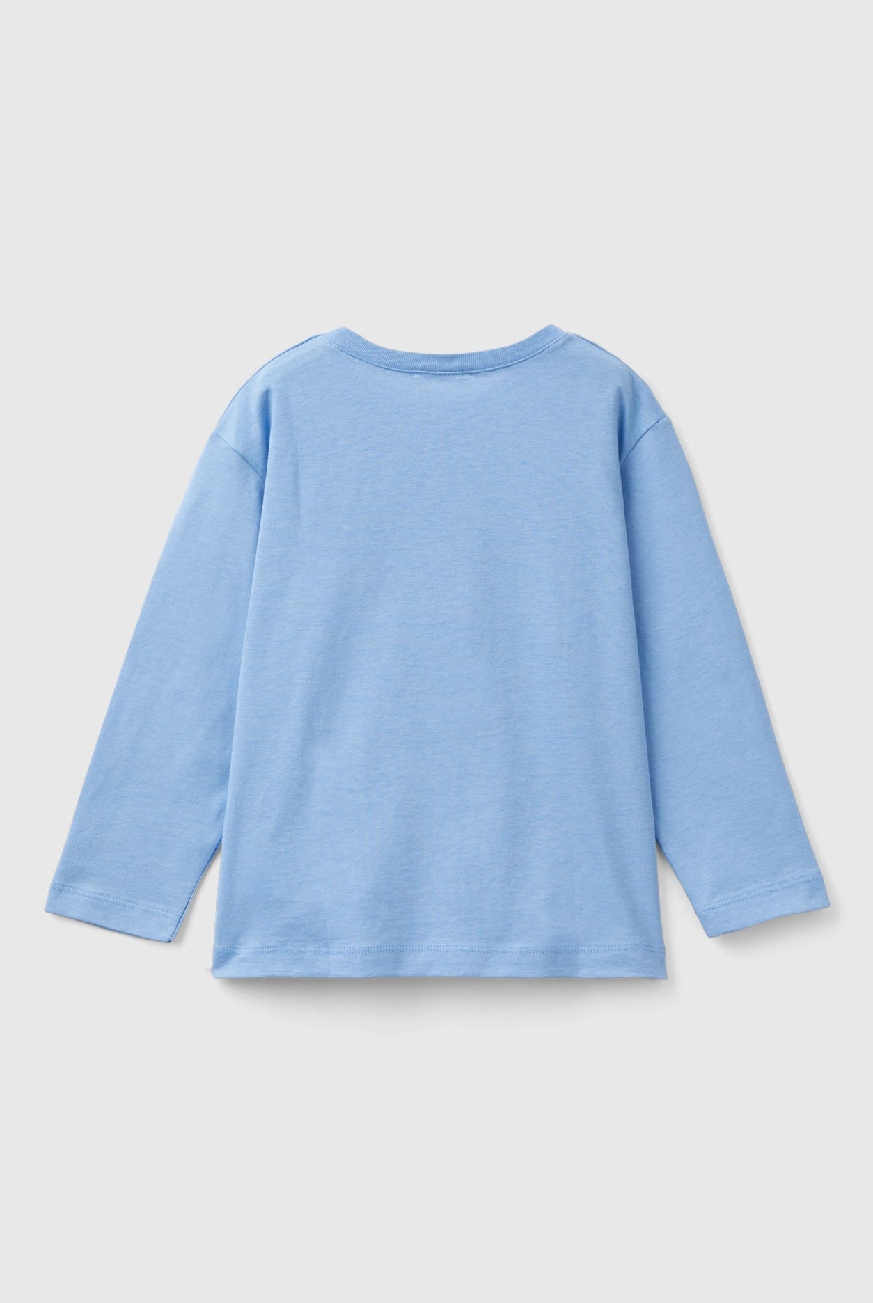 يونايتد كولورز اوف بينيتون تي شيرت اولادي بأكمام طويلة وياقة دائرية من قطن عضوي نقي