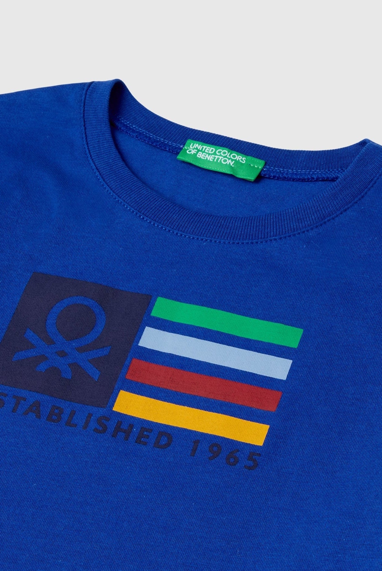 يونايتد كولورز اوف بينيتون تي شيرت اولادي بأكمام طويلة وياقة دائرية من قطن عضوي نقي