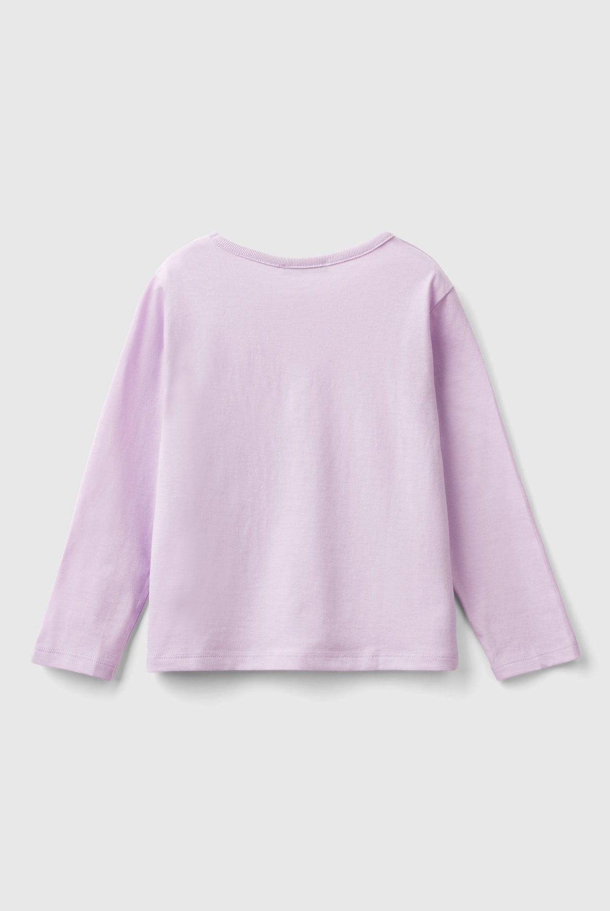 يونايتد كولورز اوف بينيتون تي شيرت بناتي بأكمام طويلة وياقة دائرية بزخارف بشكل بتلات الزهور