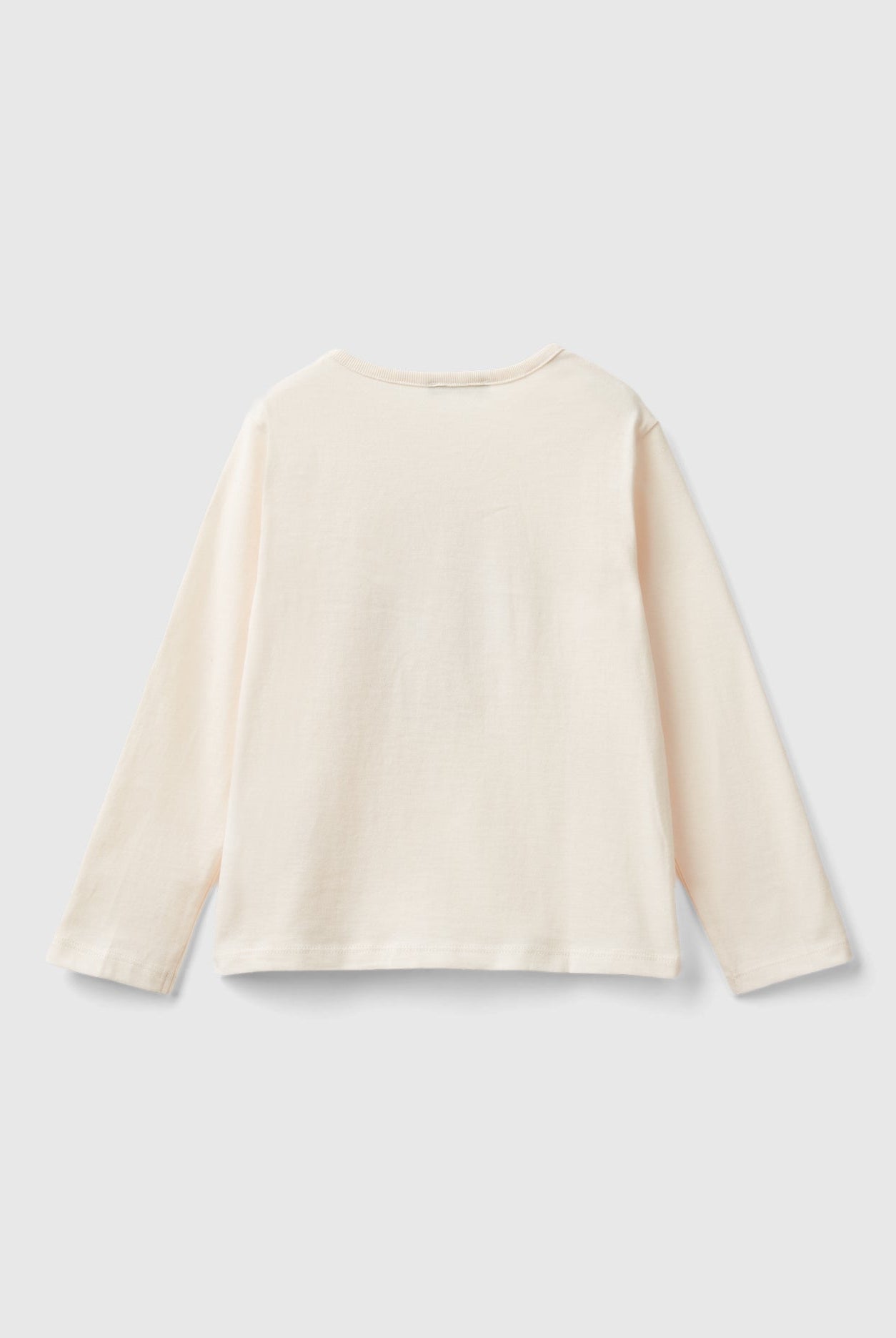 يونايتد كولورز اوف بينيتون تي شيرت بناتي بأكمام طويلة وياقة دائرية بزخارف بشكل بتلات الزهور