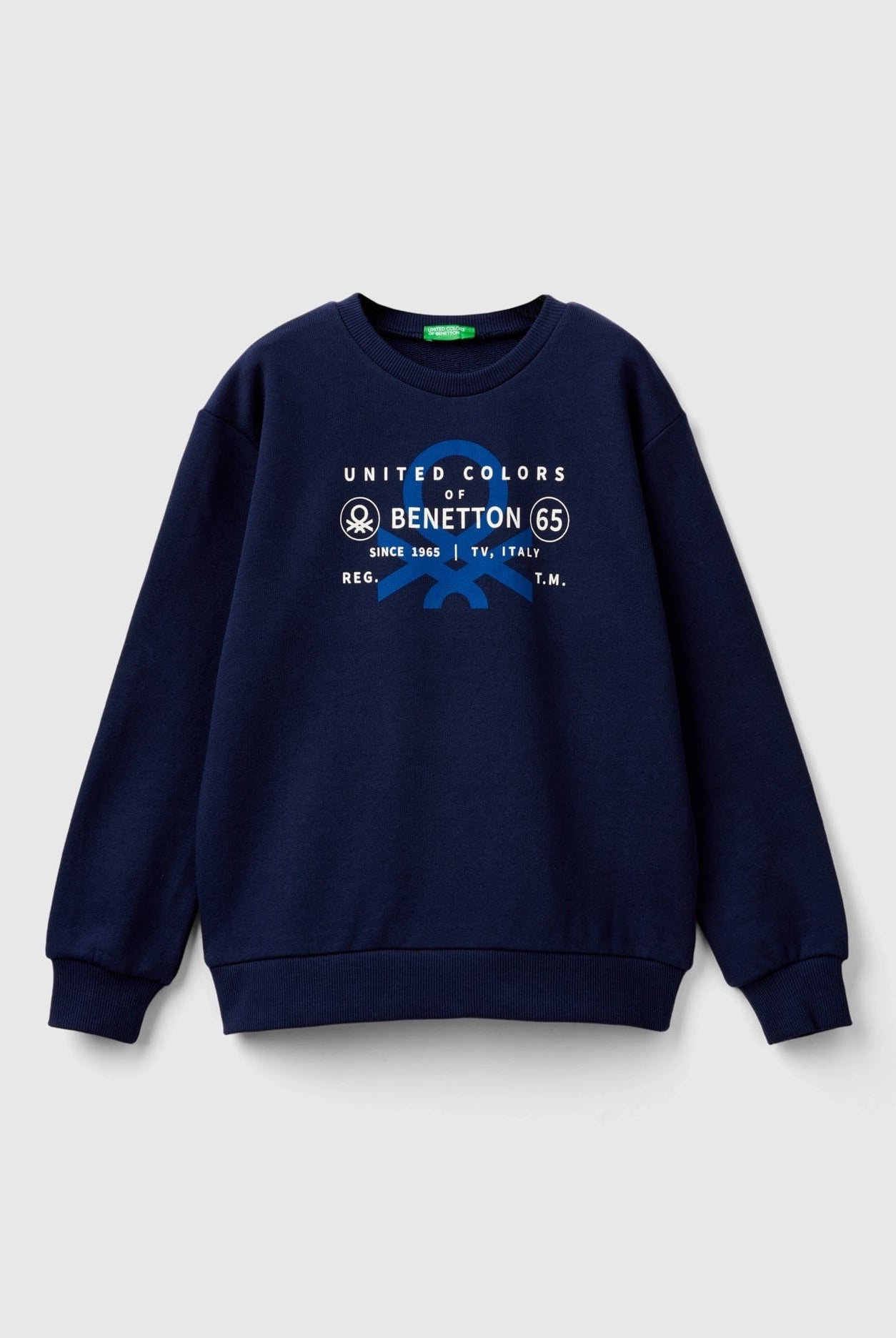 يونايتد كولورز اوف بينيتون سويت شيرت اولادي طويل الأكمام ذات ياقة دائرية مع رسمة بنيتون