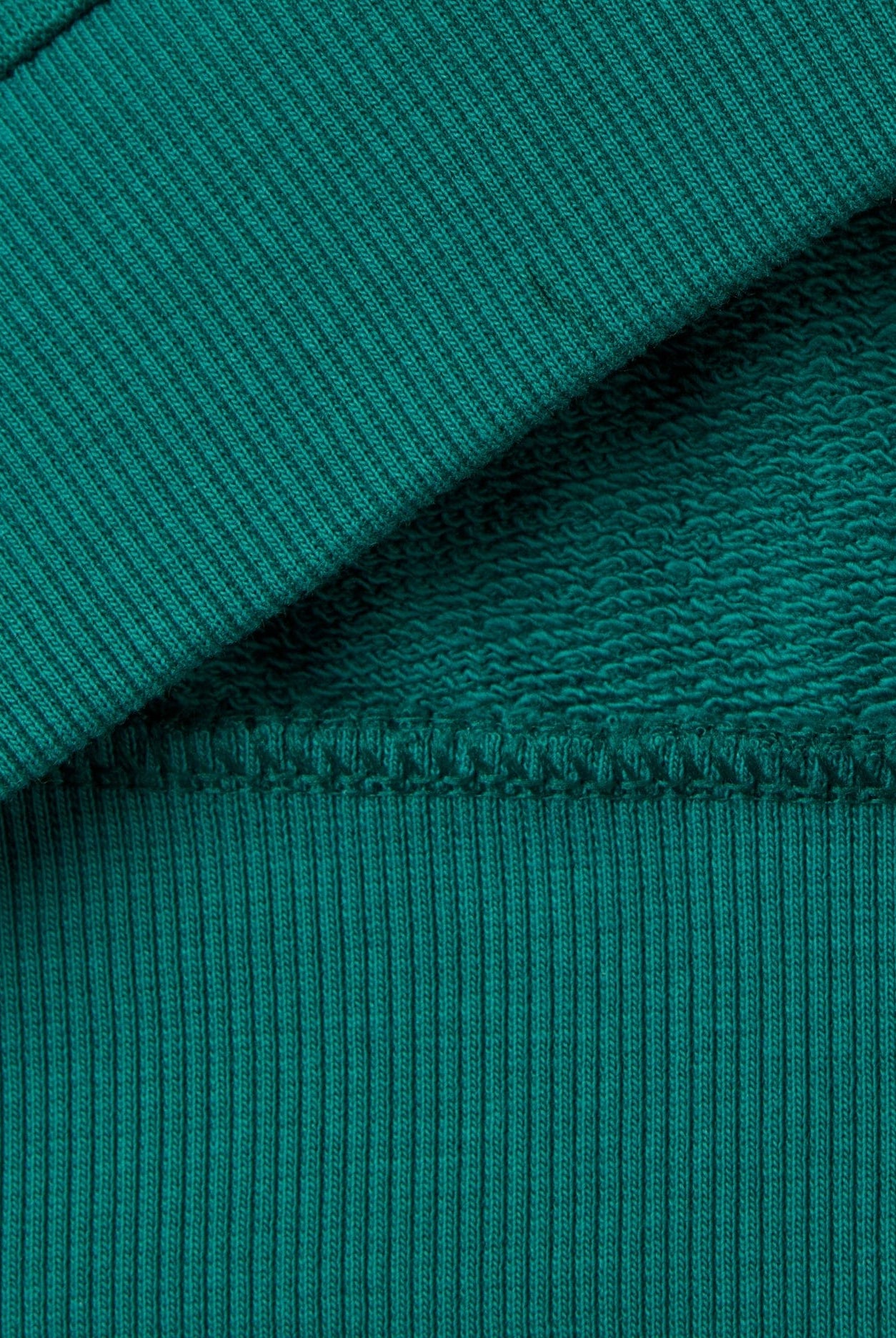 يونايتد كولورز اوف بينيتون سويت شيرت بناتي بأكمام طويلة من قطن عضوي نقي بسحاب وشعار على الصدر