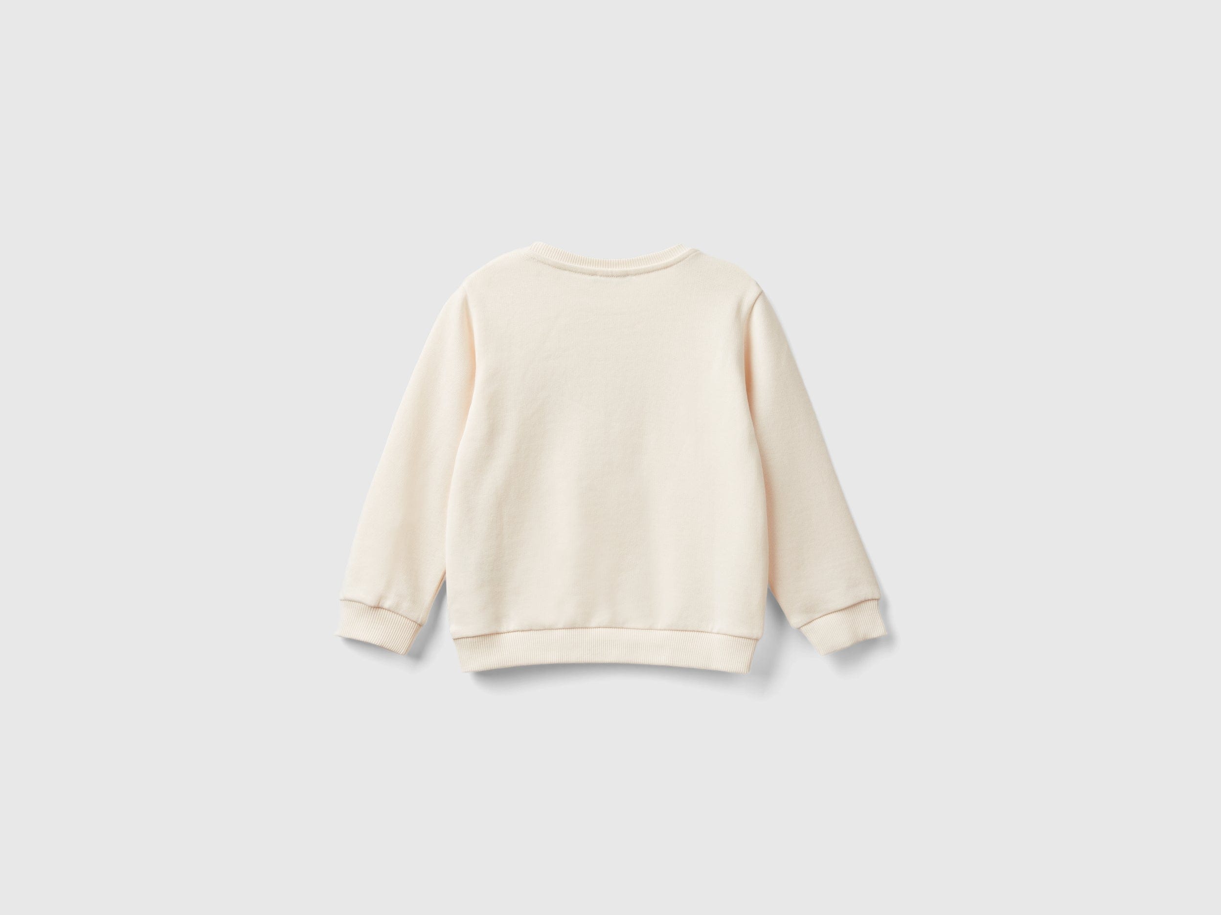 يونايتد كولورز اوف بينيتون سويت شيرت بناتي بأكمام طويلة بياقة دائرية مع تطريز مزين على الصدر