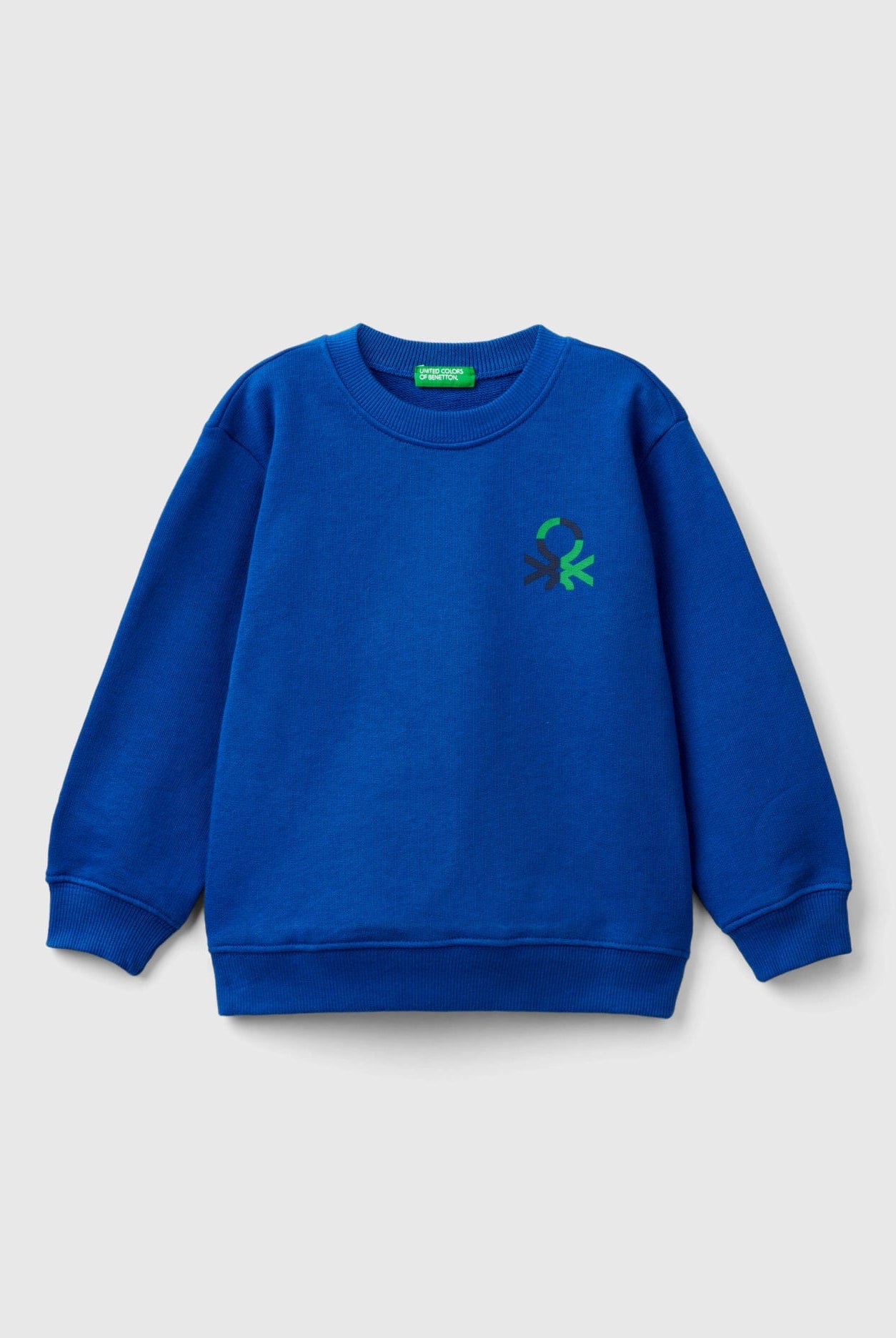 يونايتد كولورز اوف بينيتون سويت شيرت اولادي بياقة دائرية كم طويل مع شعار على الصدر