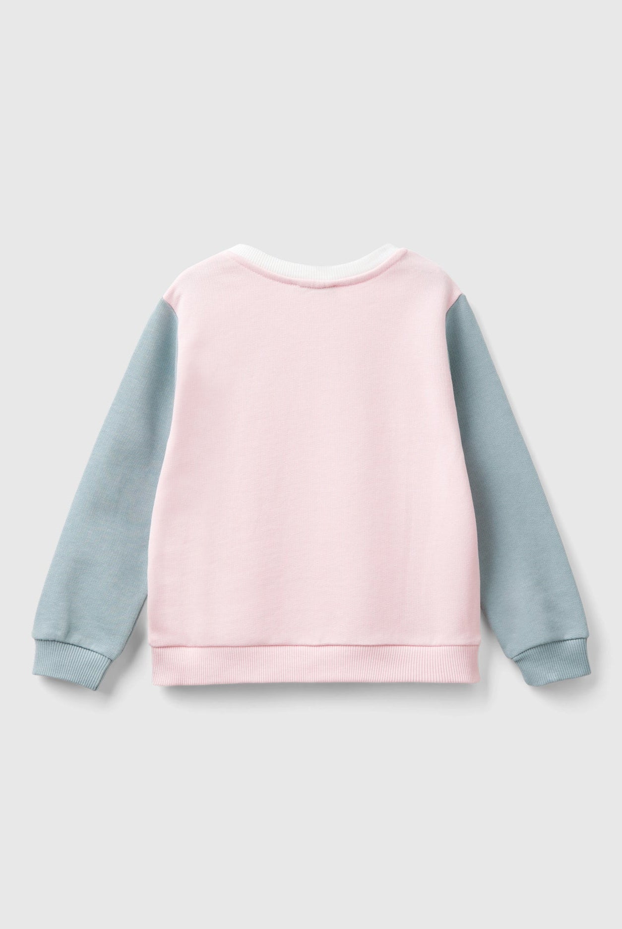 يونايتد كولورز اوف بينيتون سويت شيرت بناتي بأكمام طويلة بياقة دائرية مع طباعة لامعة