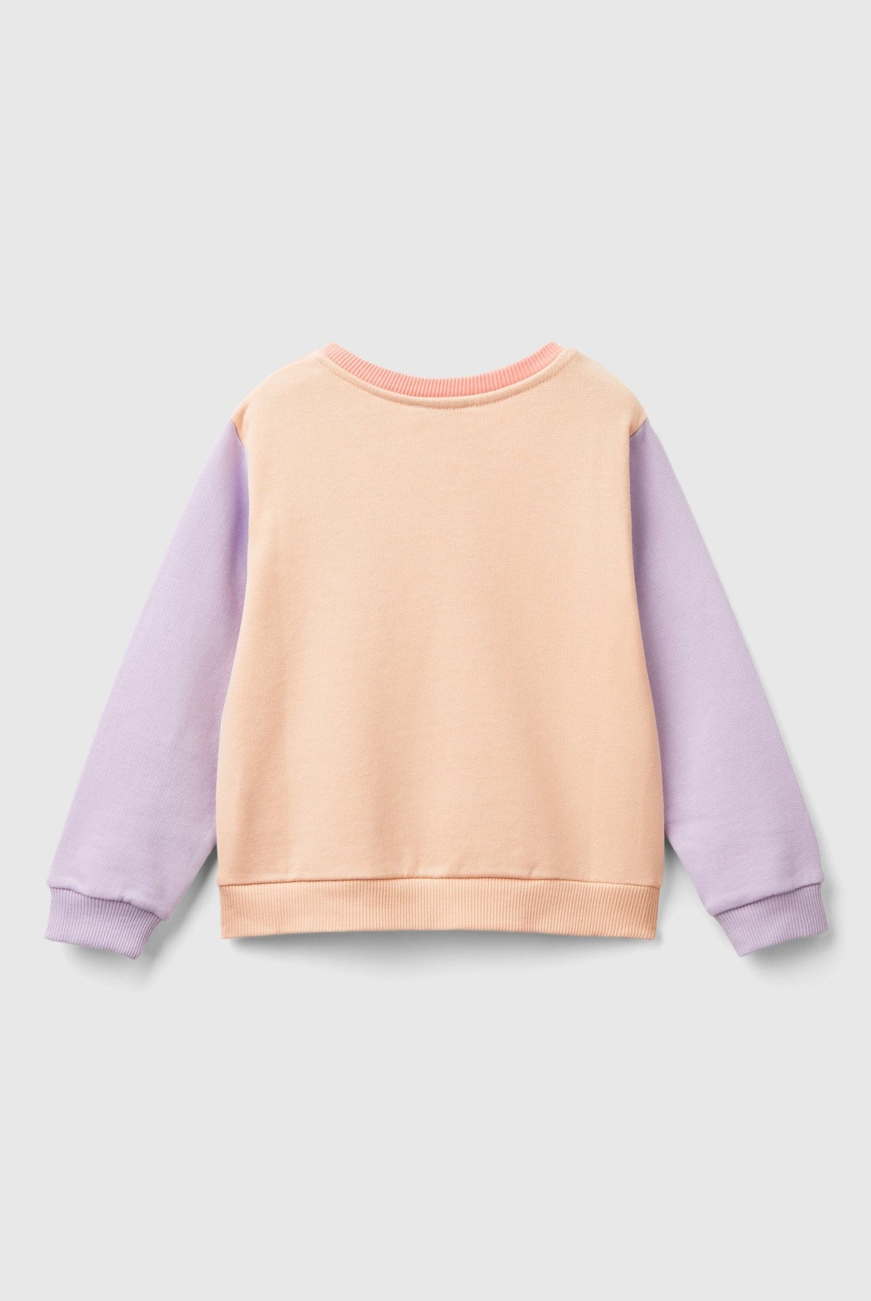 يونايتد كولورز اوف بينيتون سويت شيرت بناتي بأكمام طويلة بياقة دائرية مع طباعة لامعة