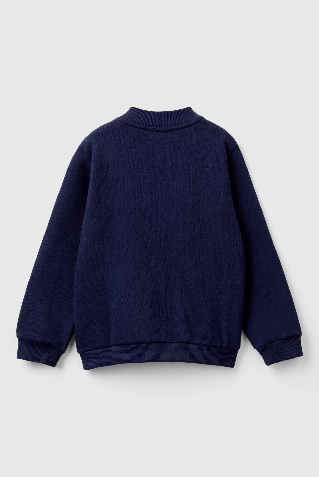 يونايتد كولورز اوف بينيتون سويت شيرت بناتي بأكمام طويلة بسحاب وشعار على الصدر