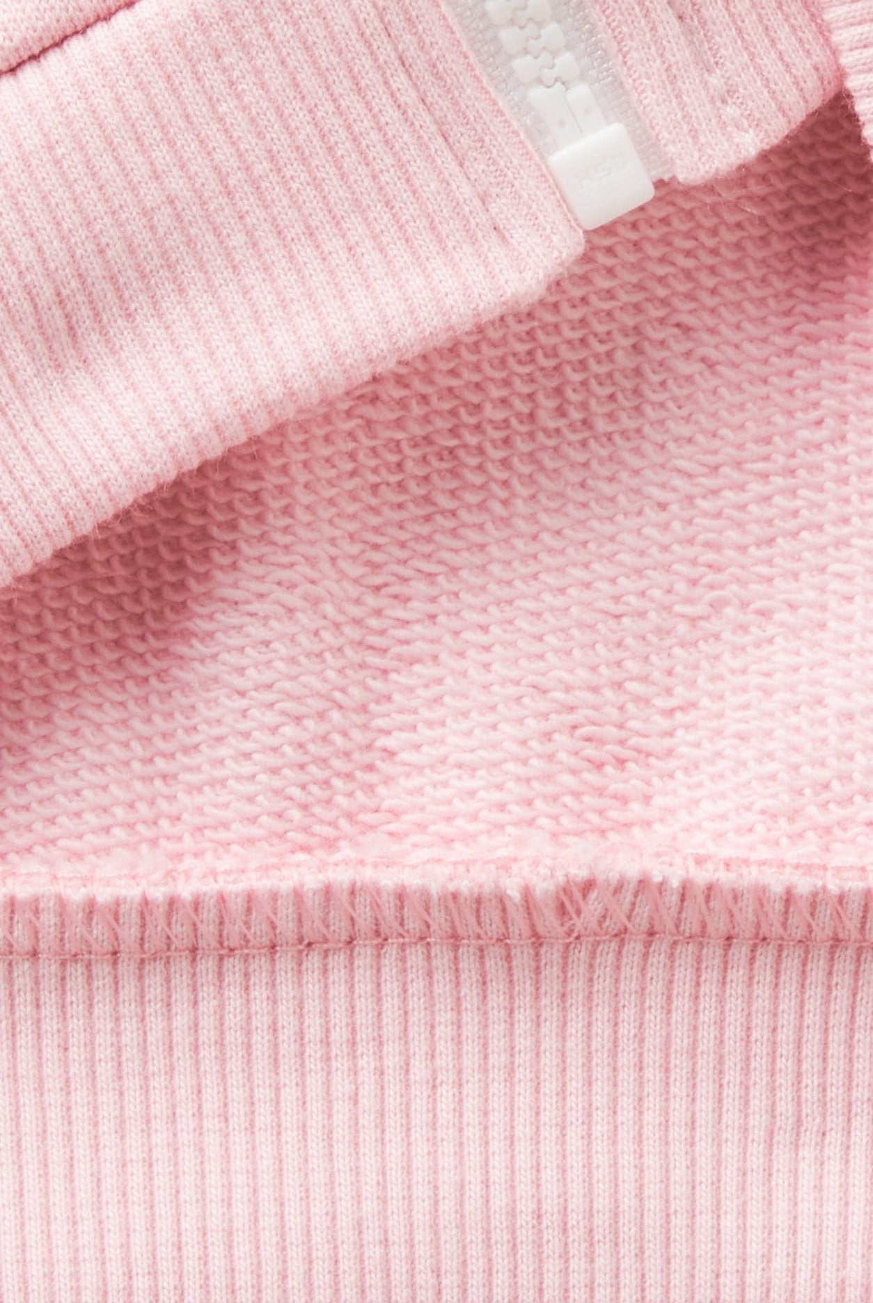 يونايتد كولورز اوف بينيتون سويت شيرت بناتي بأكمام طويلة بسحاب وشعار على الصدر